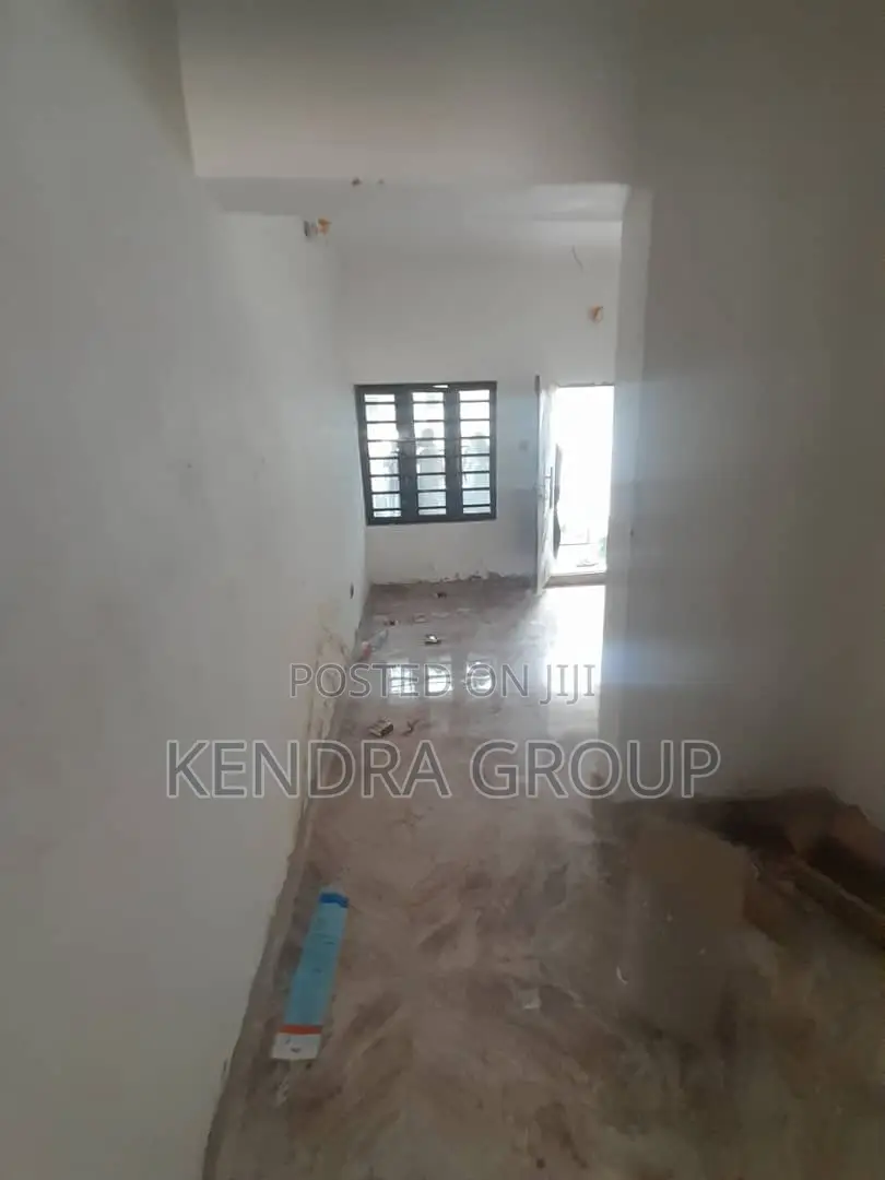 Furnished 1bdrm Block of Flats in Nitel Estate, Ikorodu Garage in Ikorodu Garage