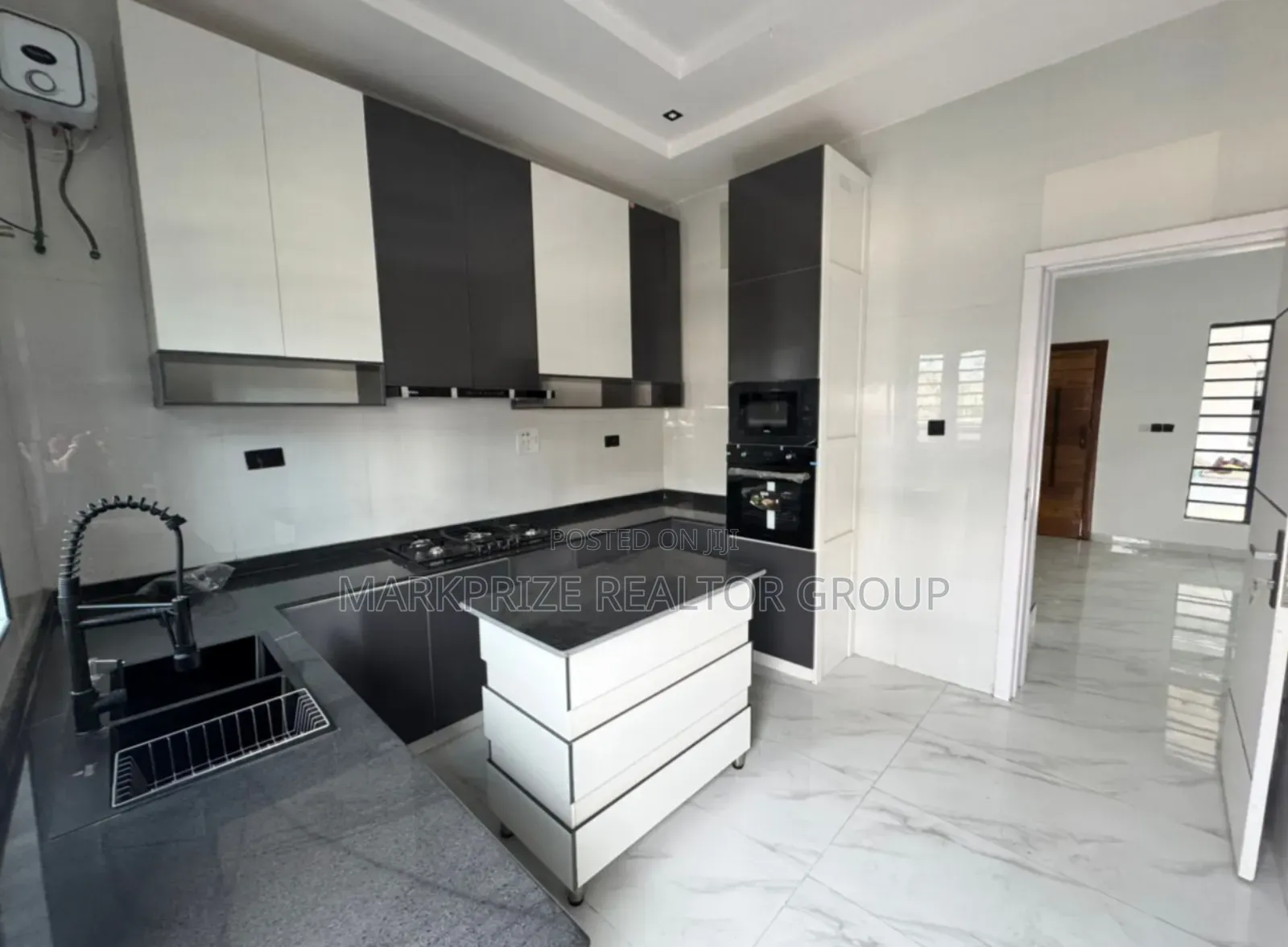 4bdrm Duplex in Ikota Lekki Lagos for sale in Ikota