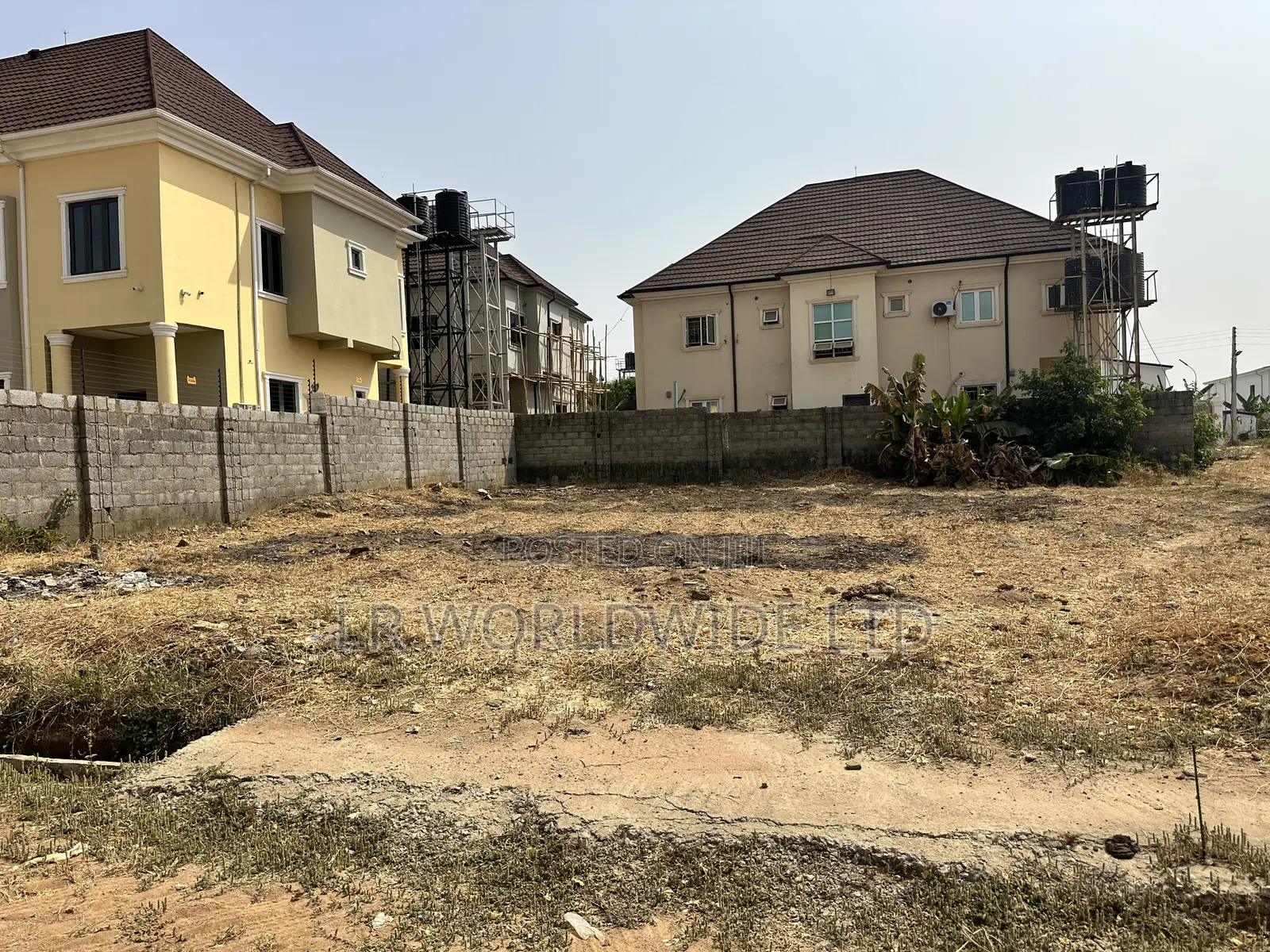 Strategically Located Plot of Land Measuring 550sqm in Lugbe District