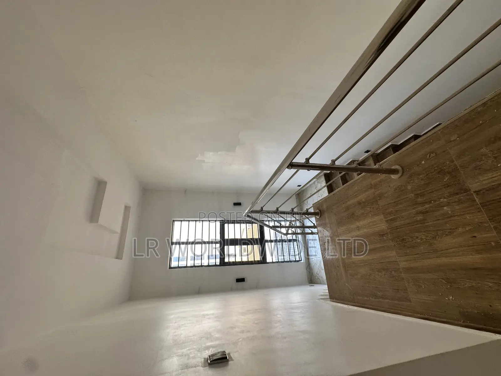 4bdrm Duplex in Lugbe District for sale in Lugbe District