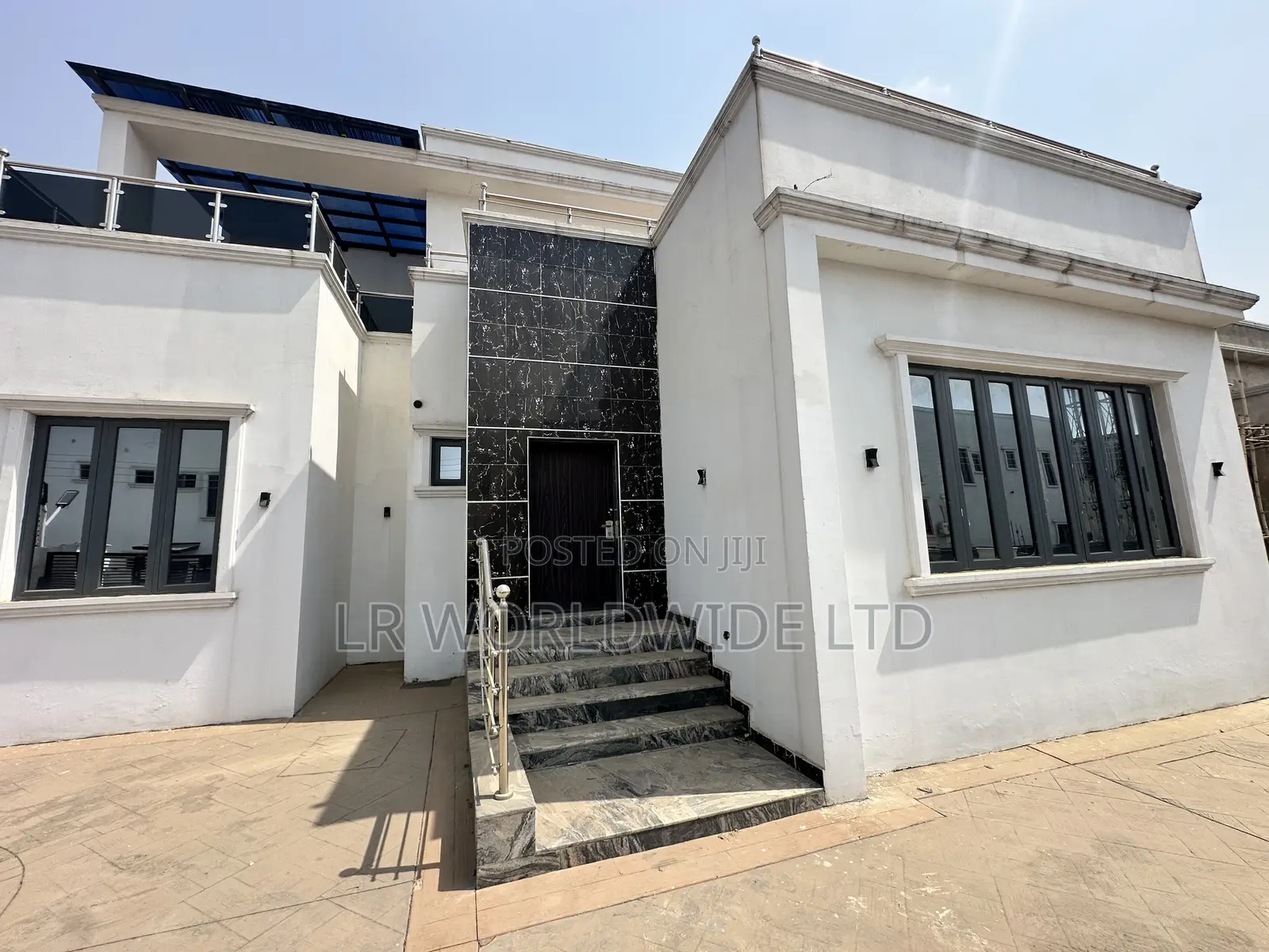4bdrm Duplex in Lugbe District for sale in Lugbe District