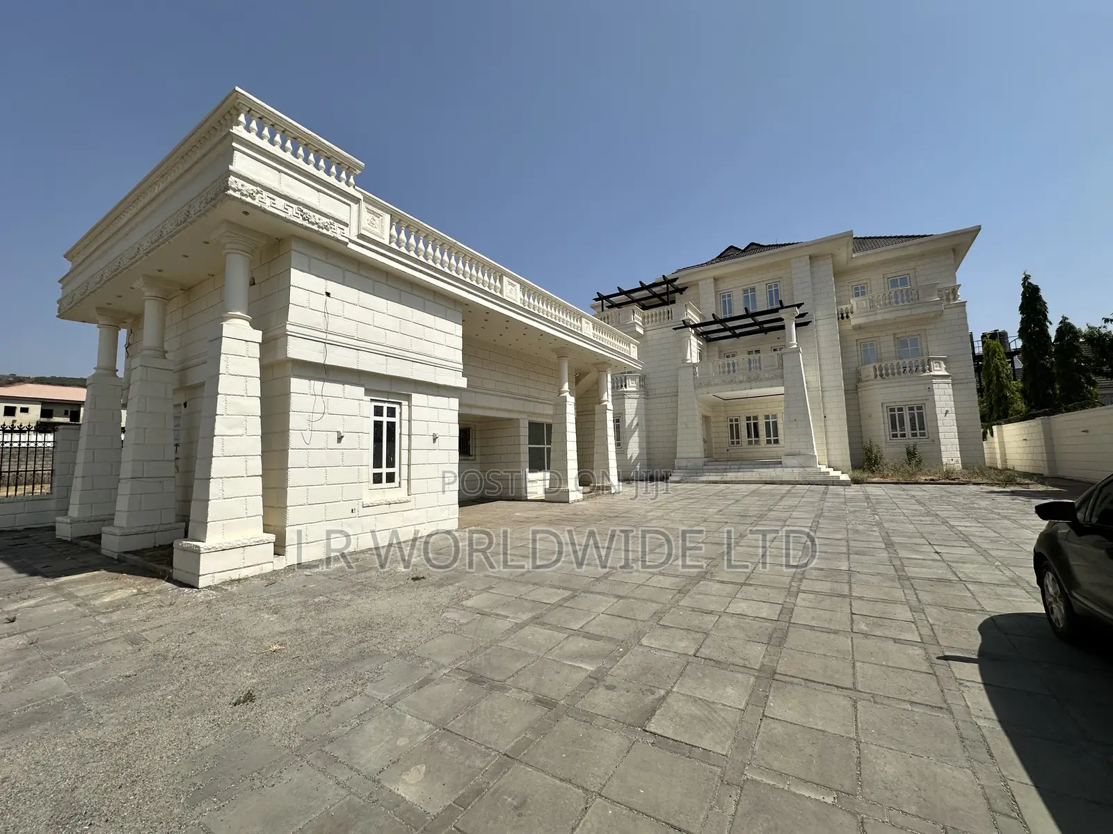7bdrm Mansion in Katampe Extension for sale in Katampe Extension
