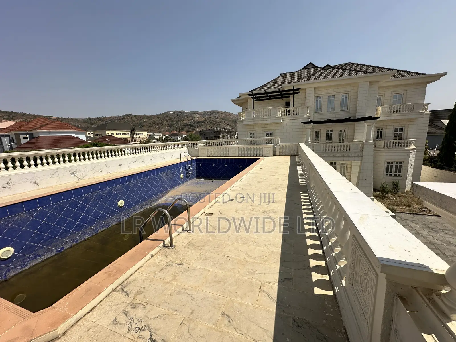 7bdrm Mansion in Katampe Extension for sale in Katampe Extension