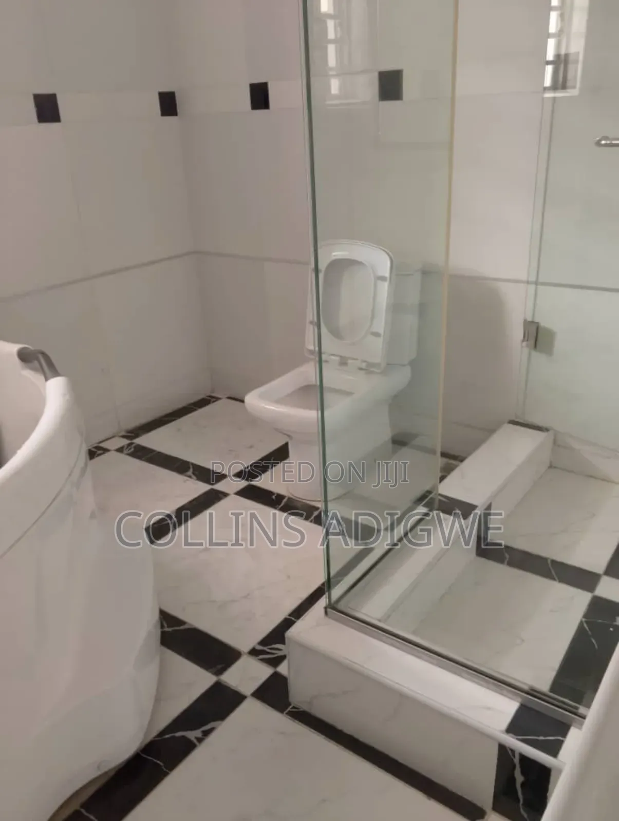 4bdrm Duplex in Ikota By Express for sale in Ikota