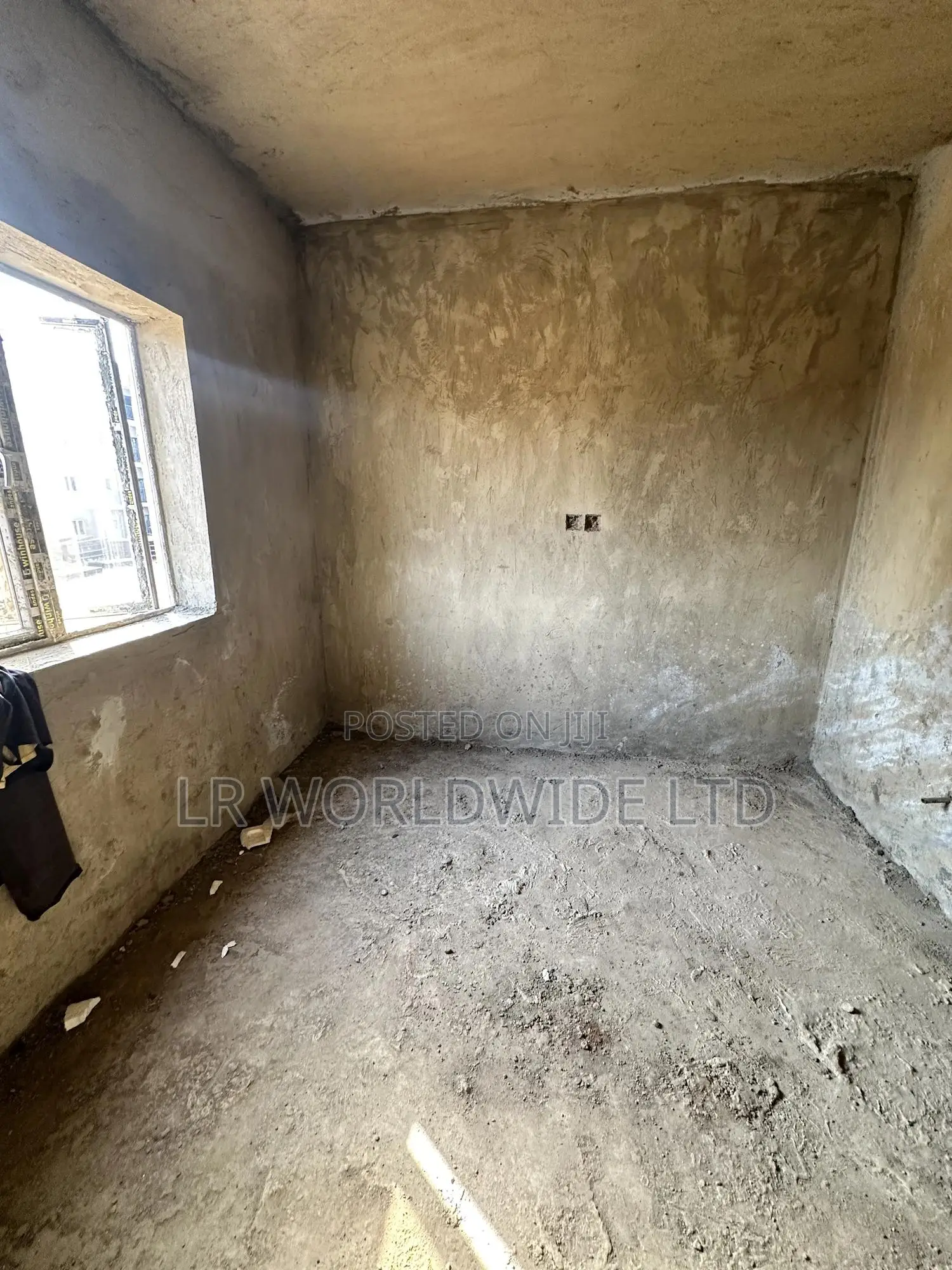 Newly Built 1bedroom Apartment in Life Camp