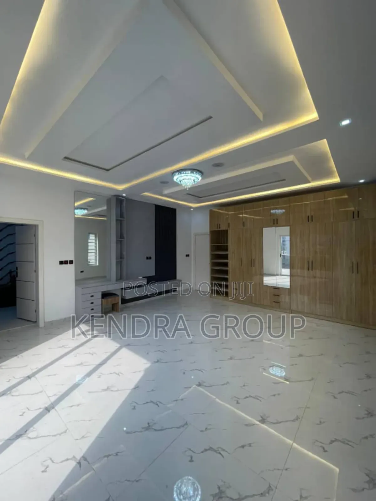 Furnished 5bdrm Duplex in Ikota for sale in Ikota