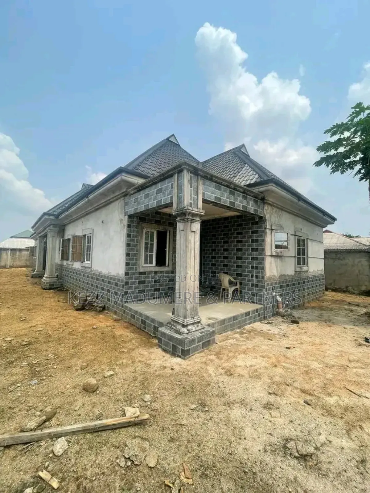 5bdrm Bungalow in Eneka , Port for sale in Port-Harcourt
