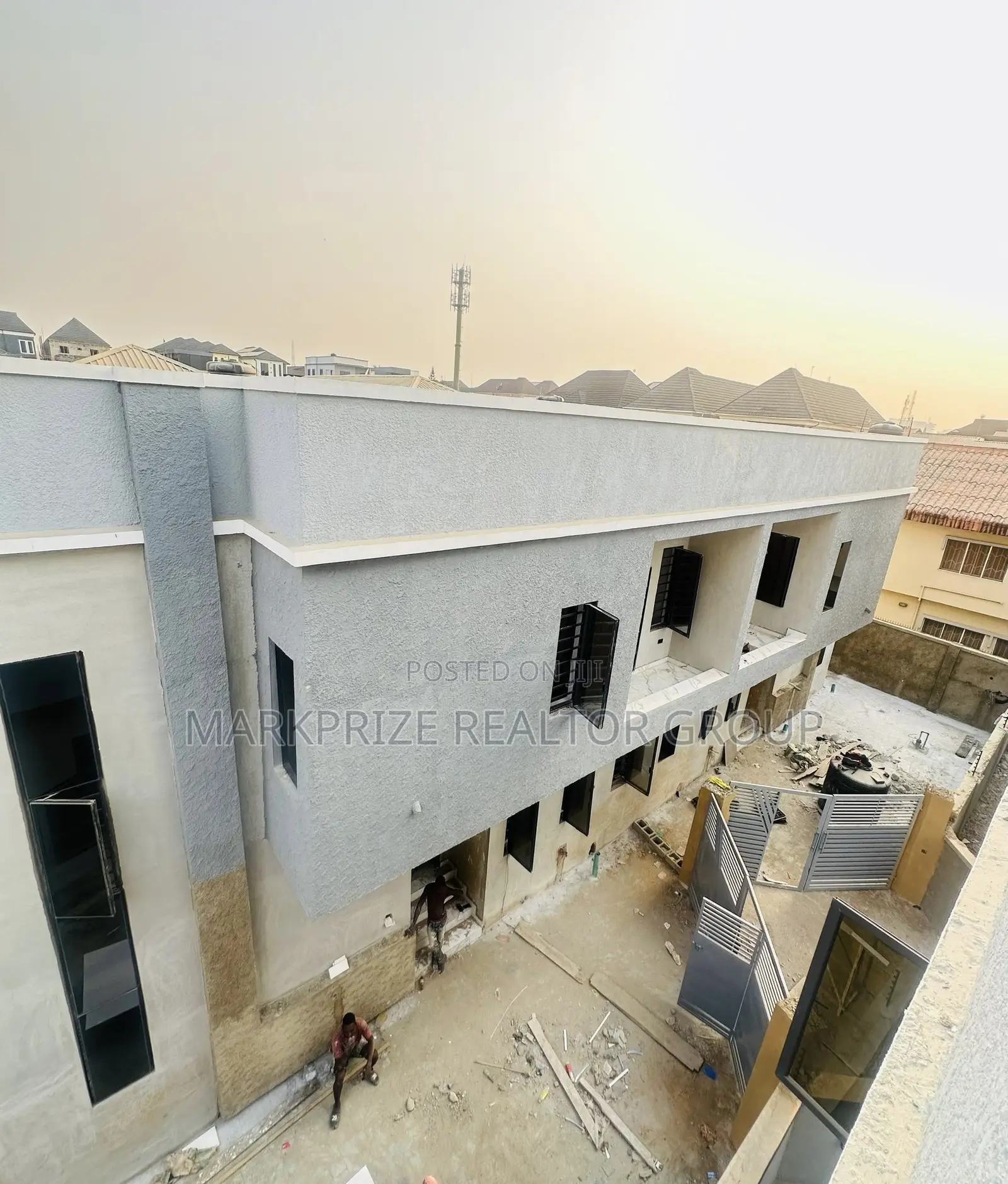 4bdrm Duplex In Magodo Phase 2 For Sale in Magodo