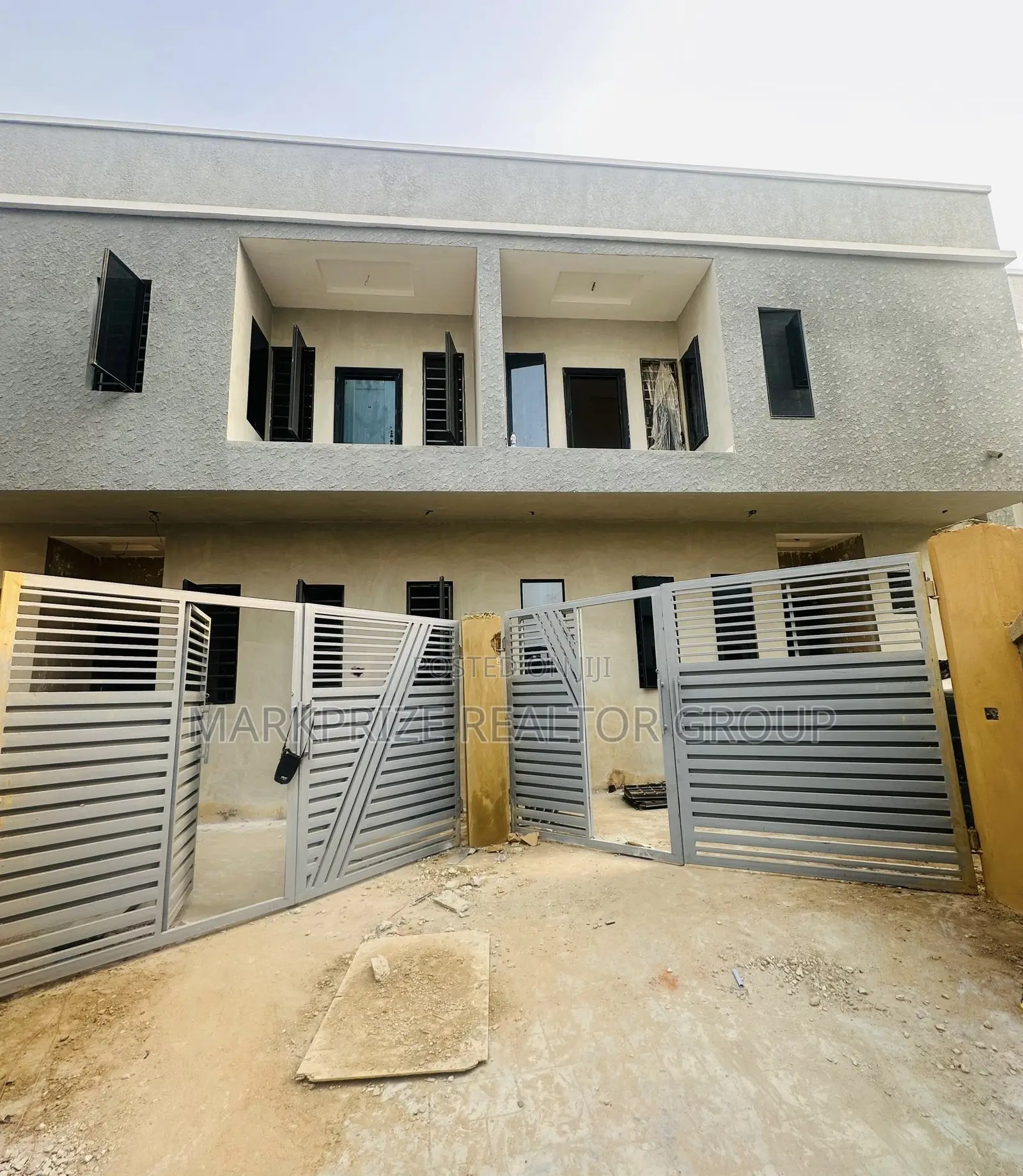 4bdrm Duplex In Magodo Phase 2 For Sale in Magodo