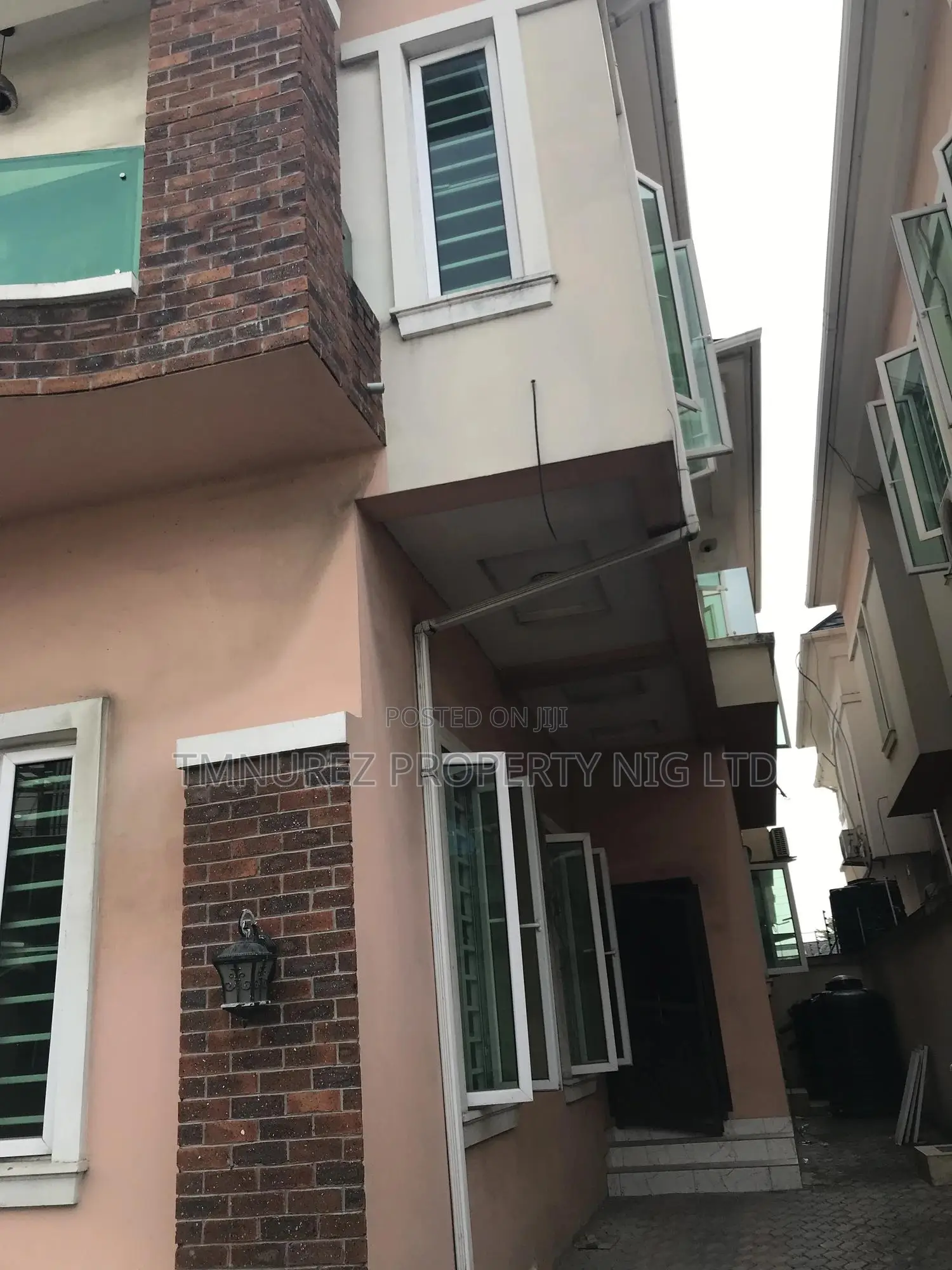 4bdrm Duplex in Osapa London, Lekki for rent in Lekki