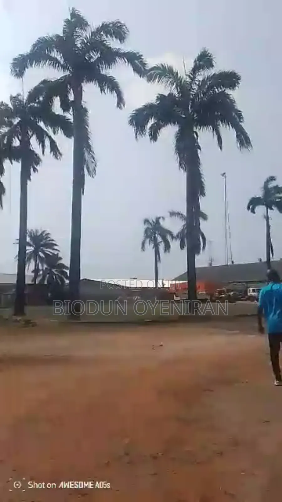 Warehouse for Sale in Ladipo