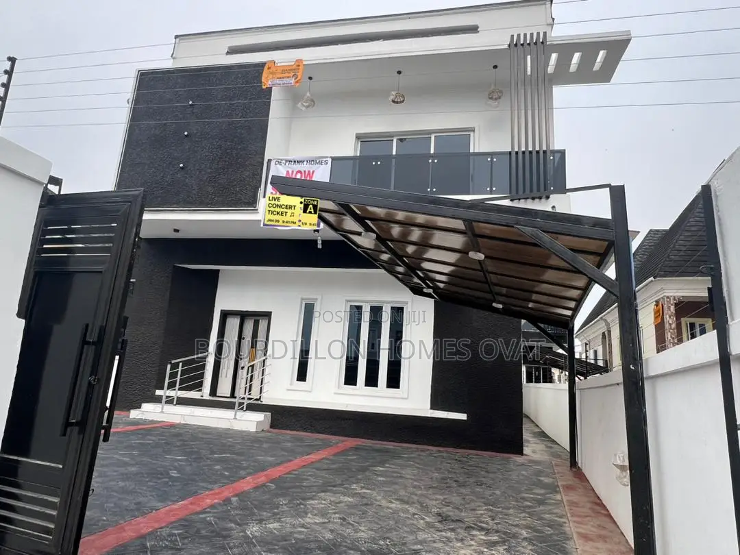 5bdrm Duplex in Lekki for sale in Lekki