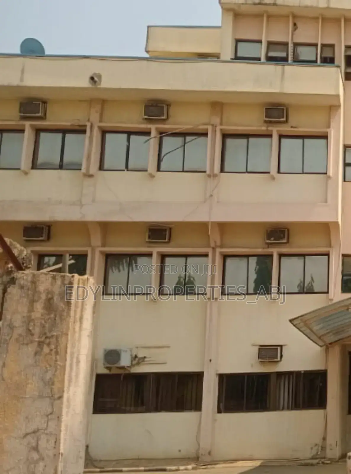 60 Rooms Luxury Hotel at Wuse Zone 3 FCT Abuja in Zone 3 / Wuse
