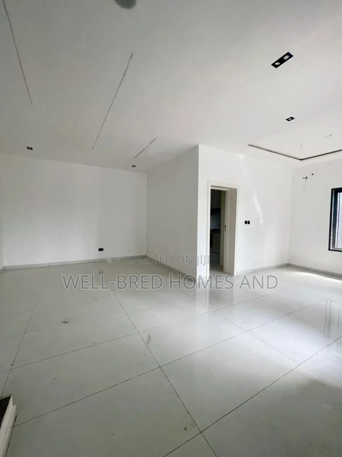 4bdrm Duplex in Lekki Phase 1 Lagos for sale in Lekki Phase 1