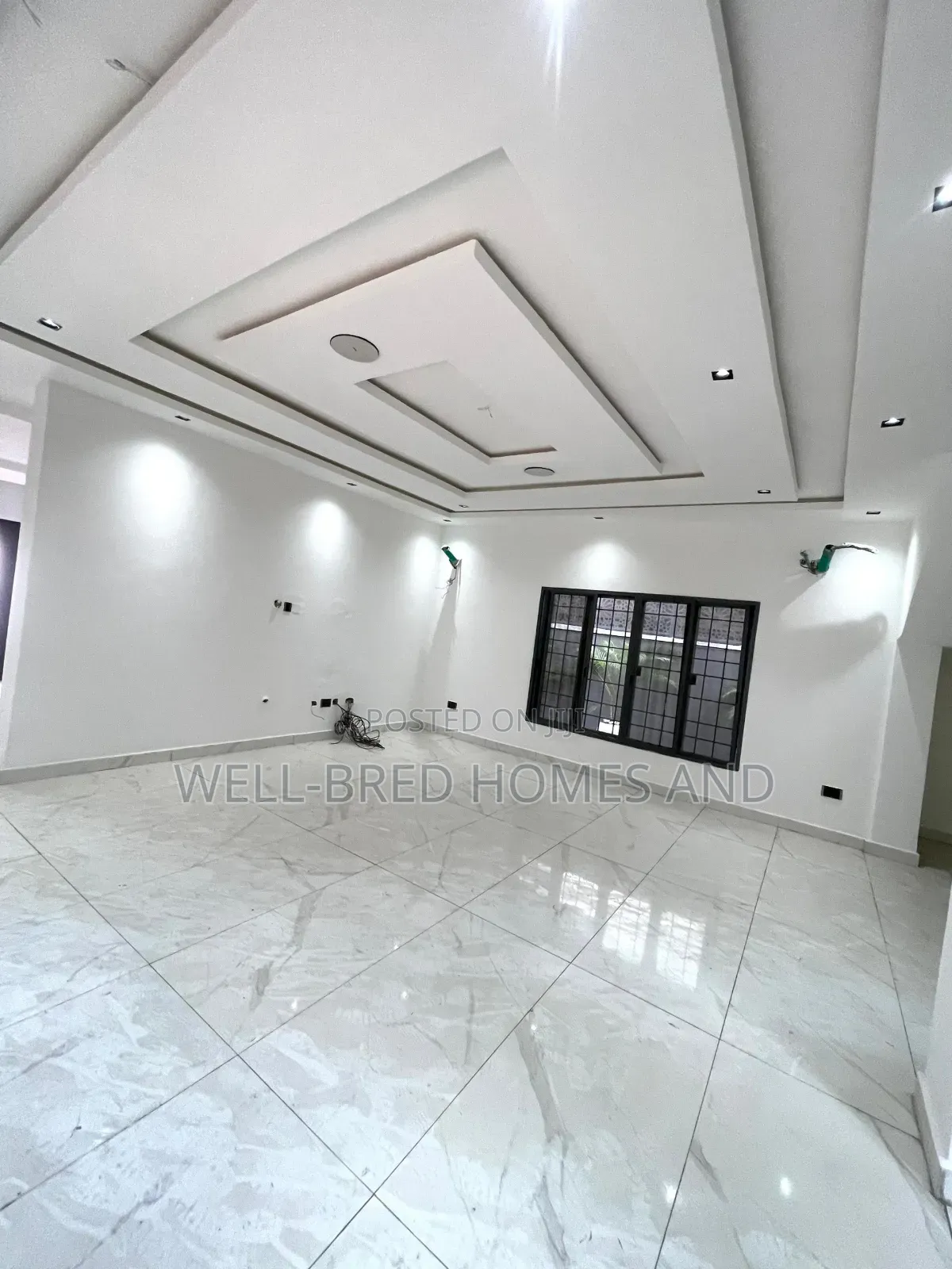 5bdrm Duplex in Lekki Phase 1 Lagos for sale in Lekki Phase 1
