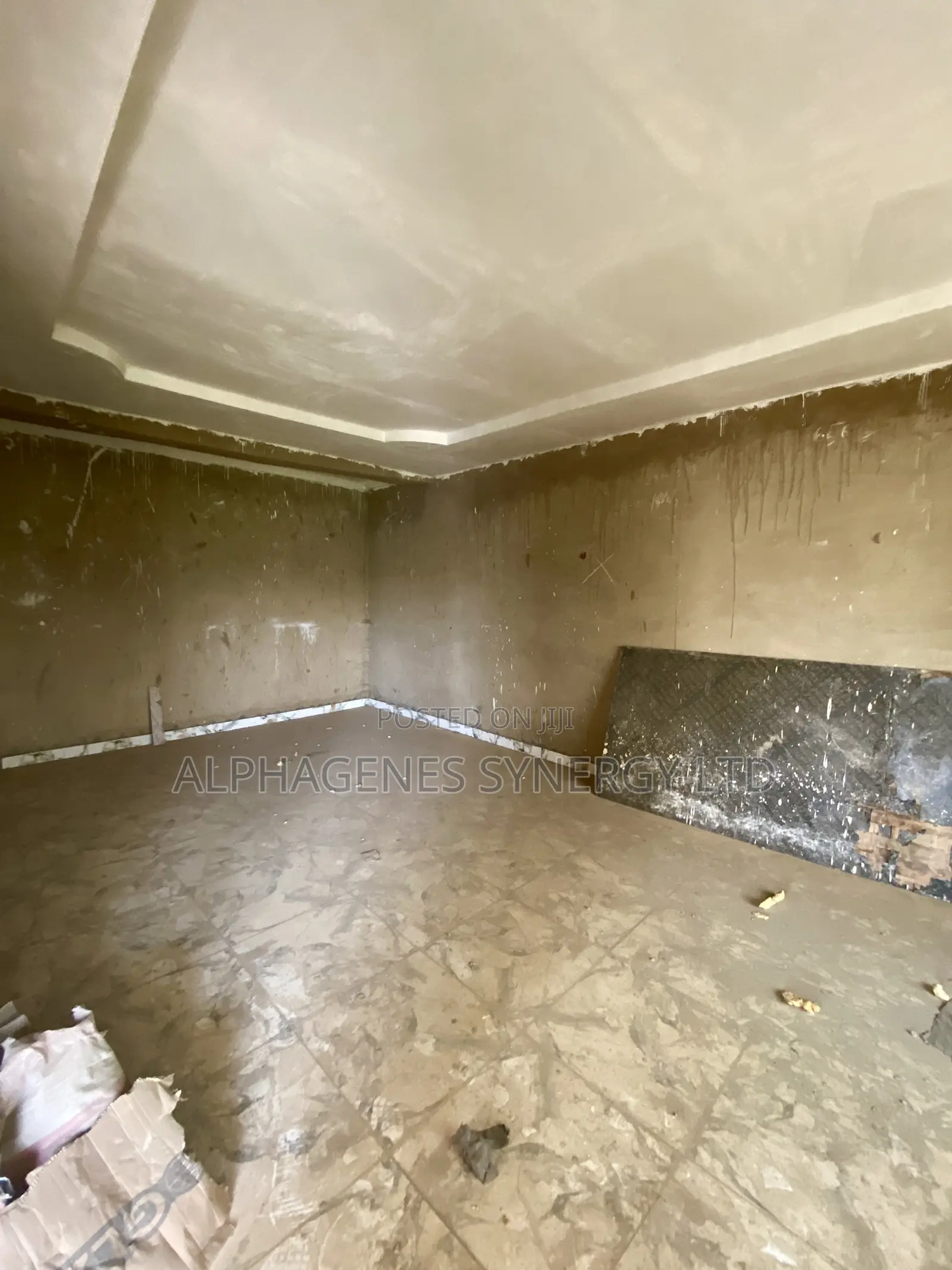 5bdrm Townhouse/Terrace in Life Camp for sale in Life Camp
