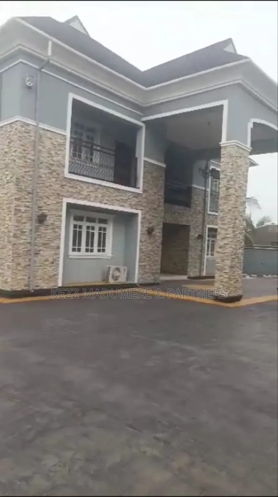5bdrm Duplex in Woji , Port Harcourt for sale in Port-Harcourt