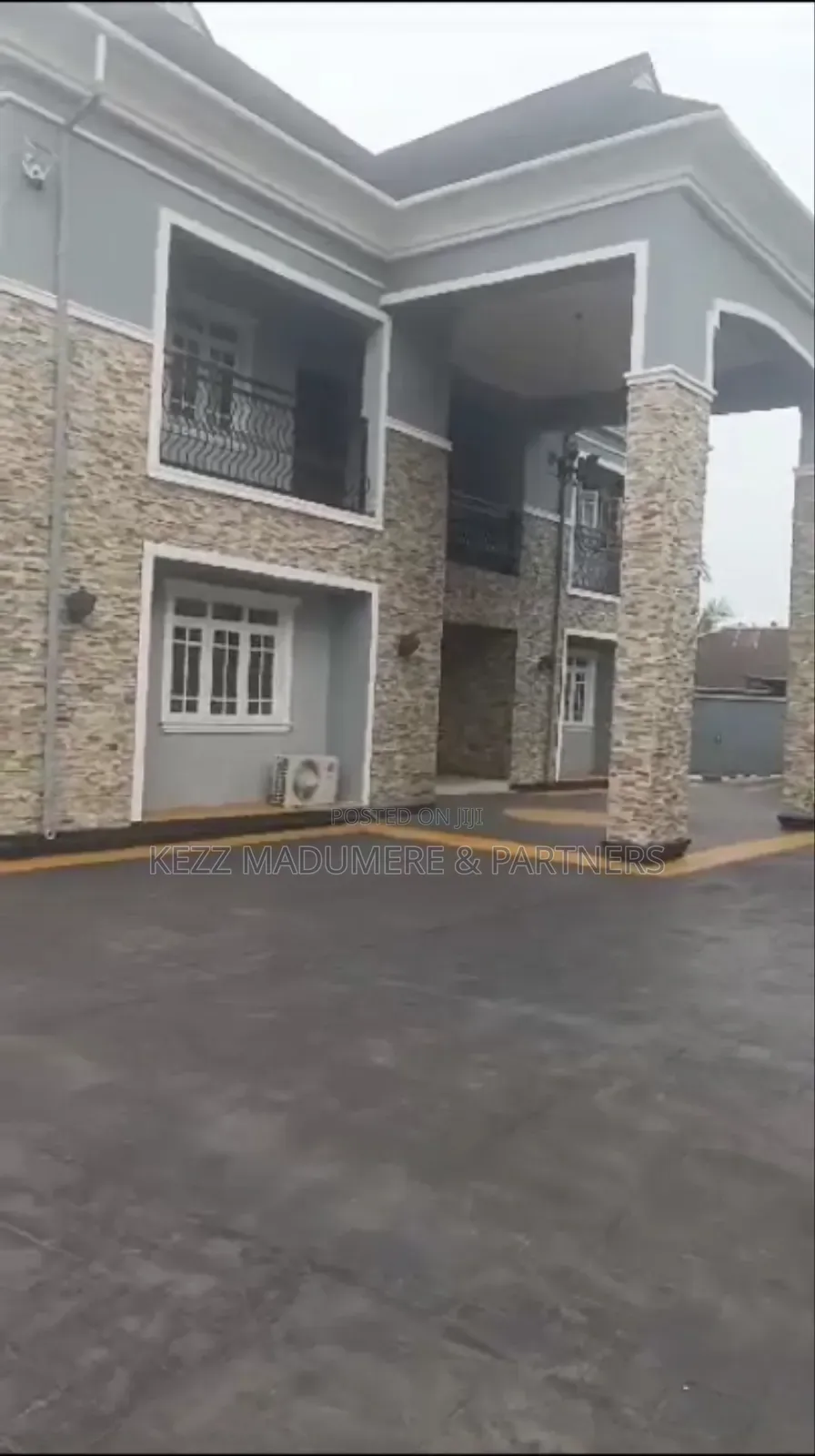 5bdrm Duplex in Woji , Port Harcourt for sale in Port-Harcourt