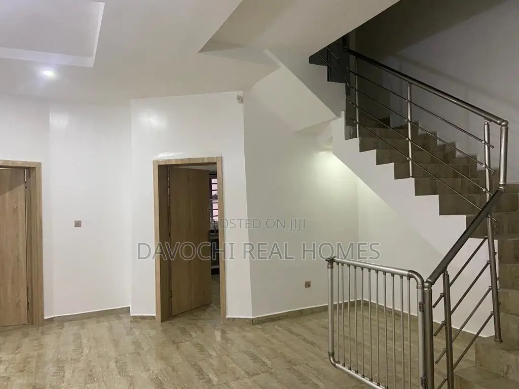 4bdrm Duplex in Orchid Road, Lekki for rent in Lekki Phase 1