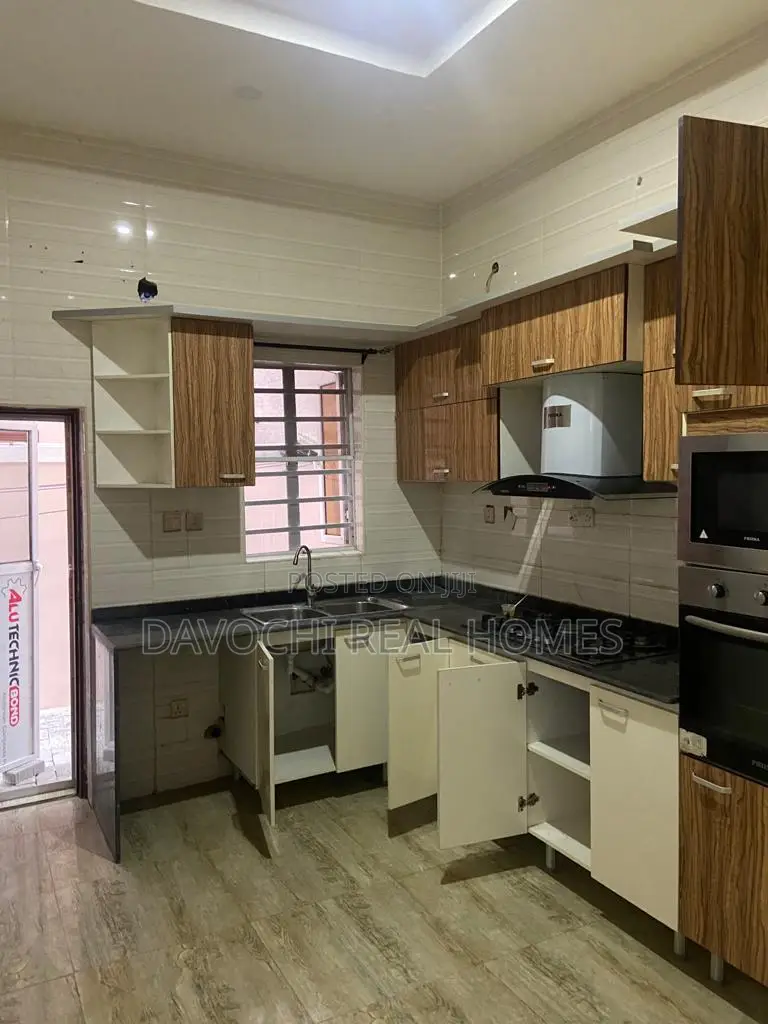 4bdrm Duplex in Orchid Road, Lekki for rent in Lekki Phase 1