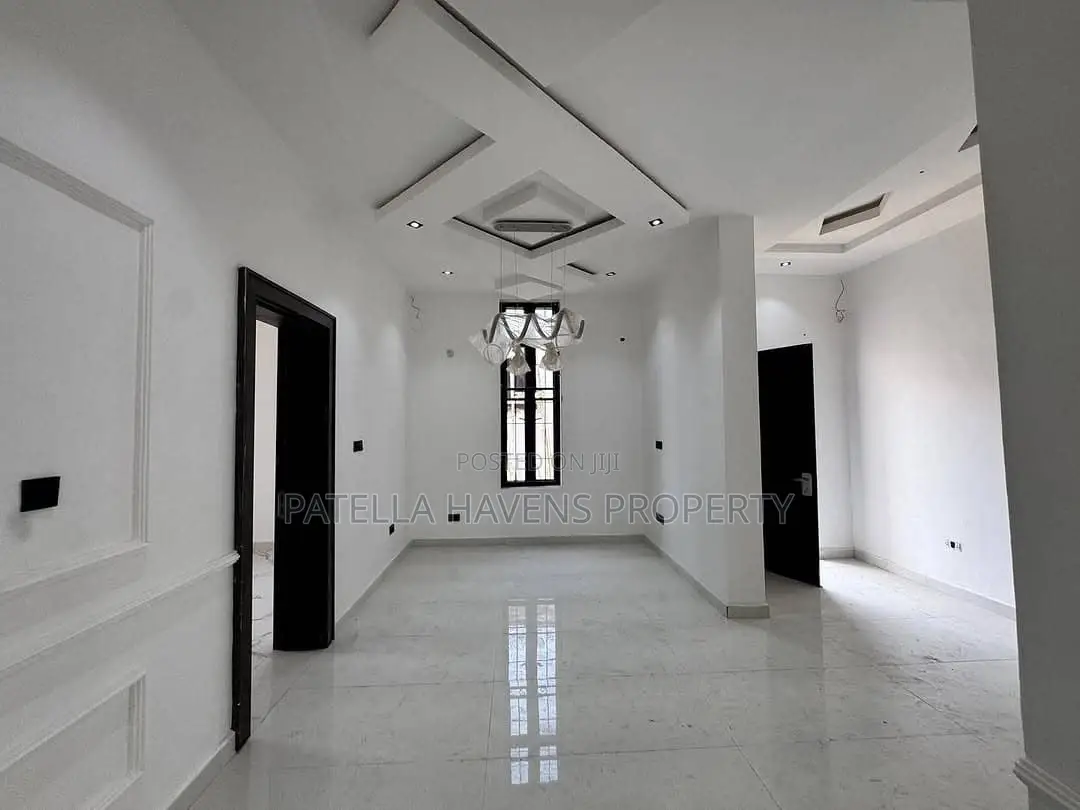 5bdrm Duplex in Galadimawa for sale in Galadimawa