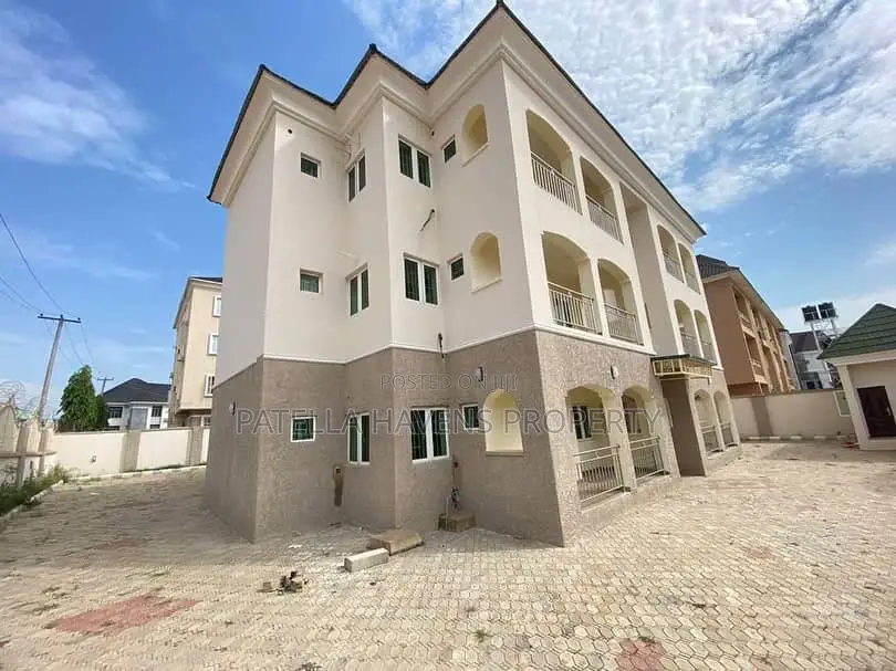 Well Built Blocks Of Flat in Wuye