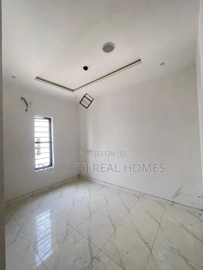 2bdrm Duplex in Ikota, Lekki for sale in Ikota
