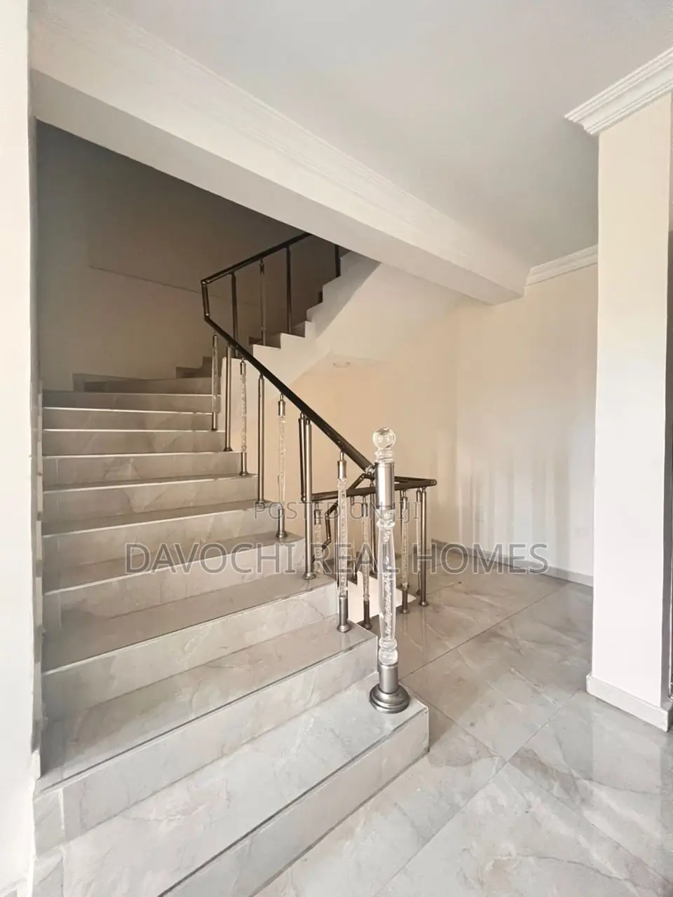 5bdrm Duplex in Novare Shopping for rent in Sangotedo