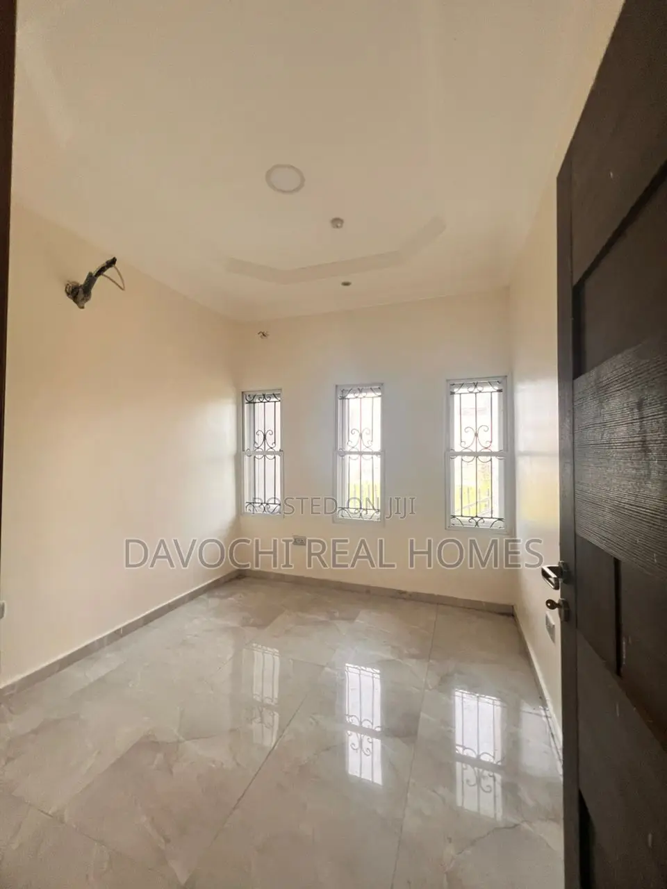 5bdrm Duplex in Novare Shopping for rent in Sangotedo