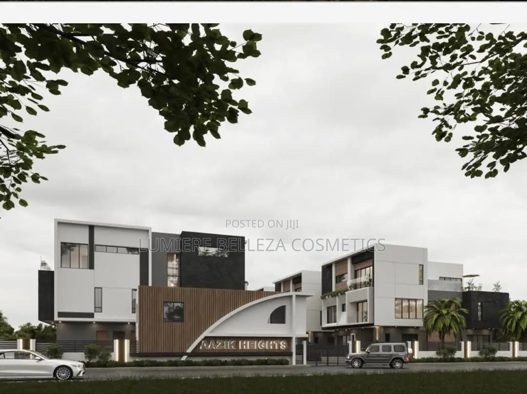5bdrm Duplex in Aazik Heights,, Lugbe District for sale in Lugbe District