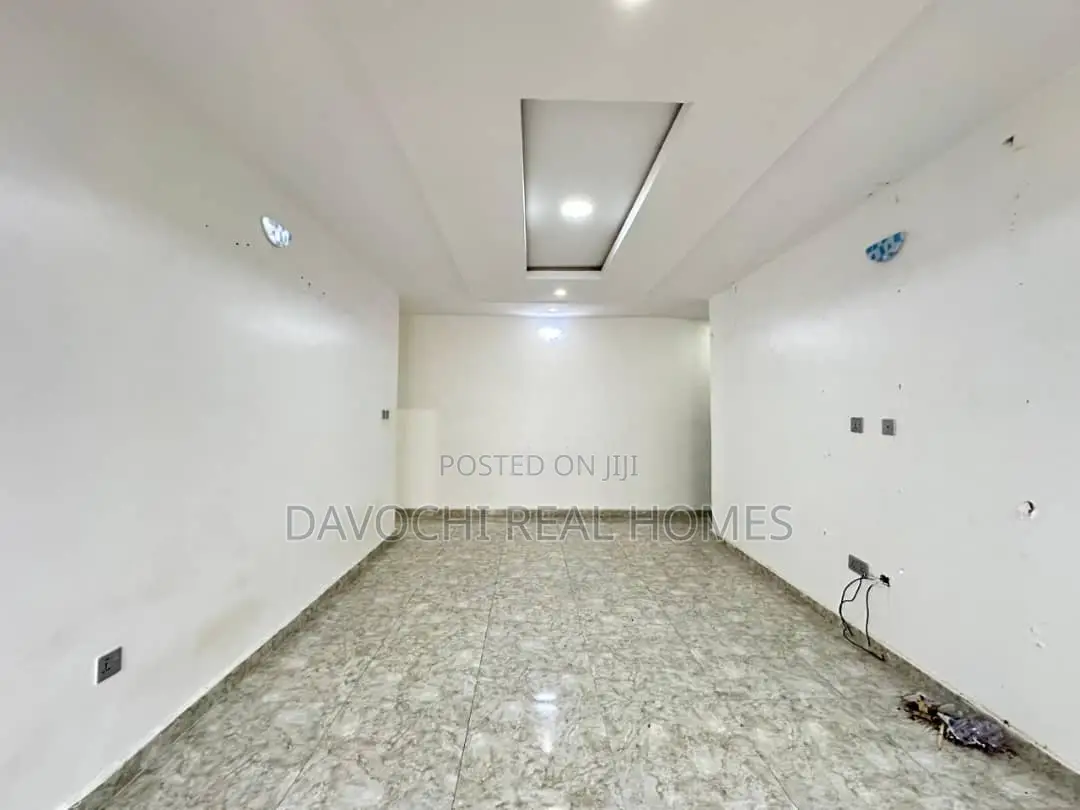 Furnished 2bdrm Apartment in Conservative Road, for rent in Chevron