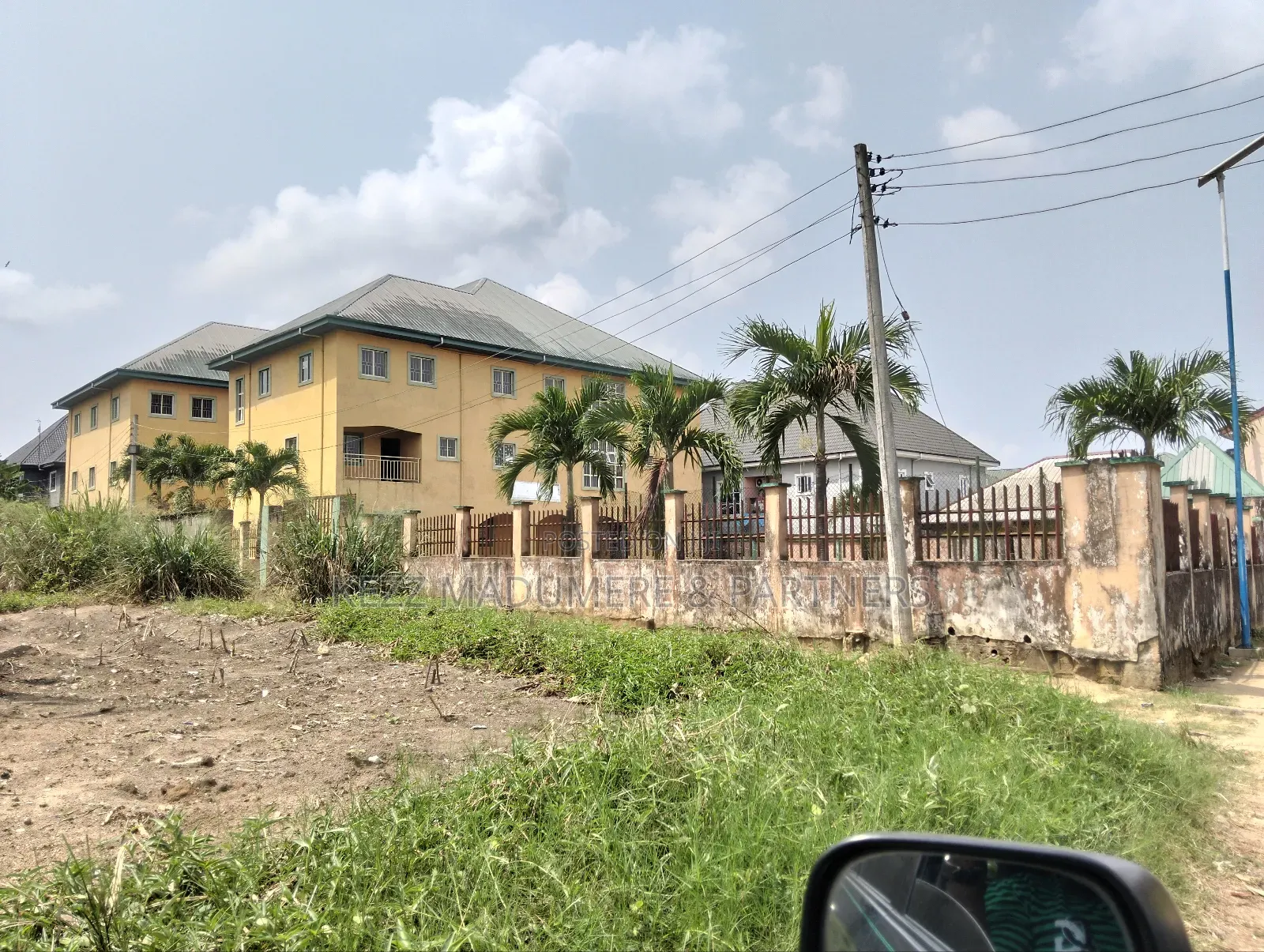 For Sale : None Functional School, Off Ada George ,Ph in Port-Harcourt