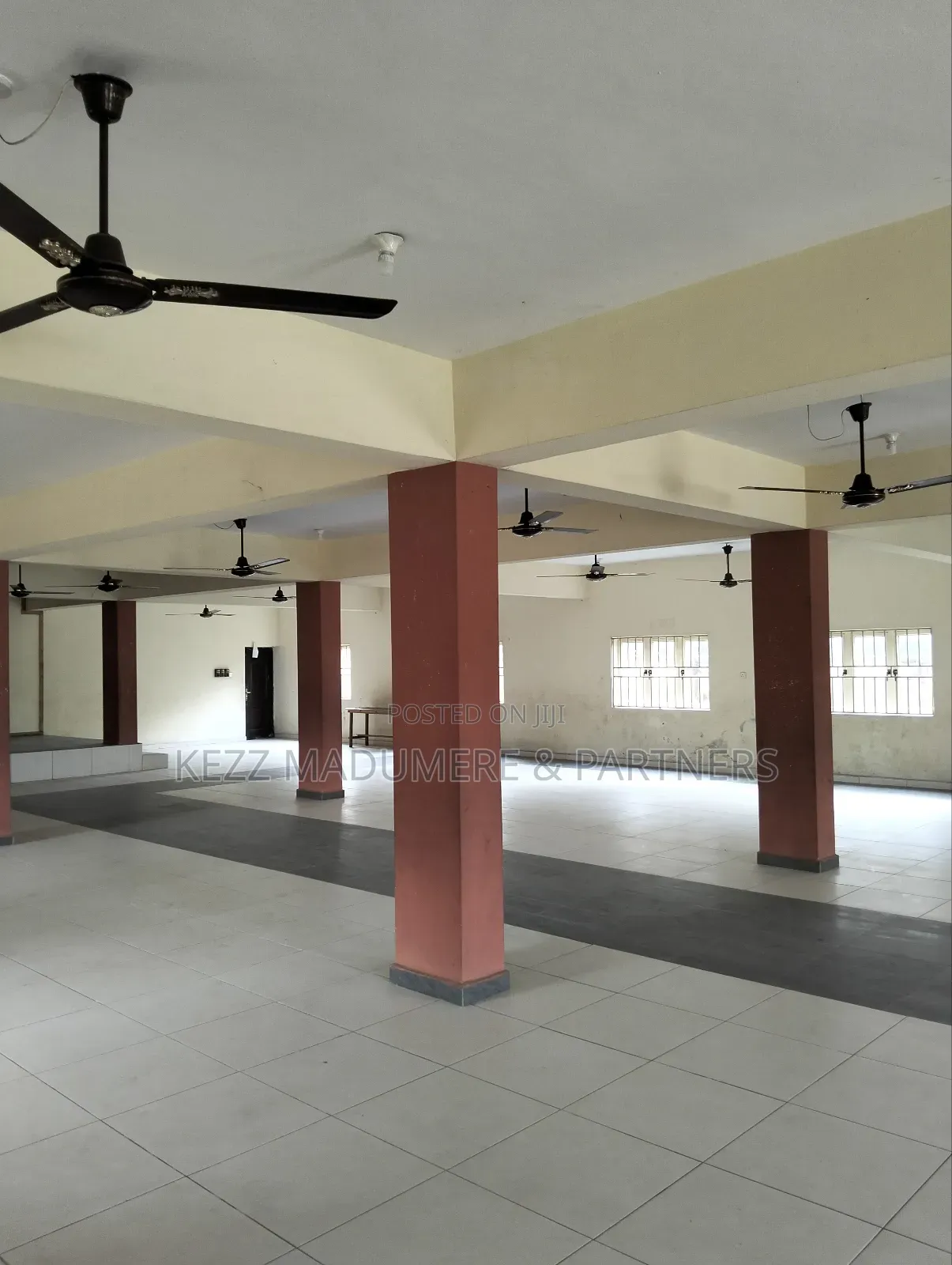 For Sale : None Functional School, Off Ada George ,Ph in Port-Harcourt