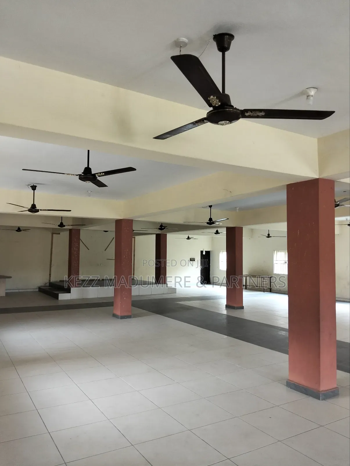 For Sale : None Functional School, Off Ada George ,Ph in Port-Harcourt