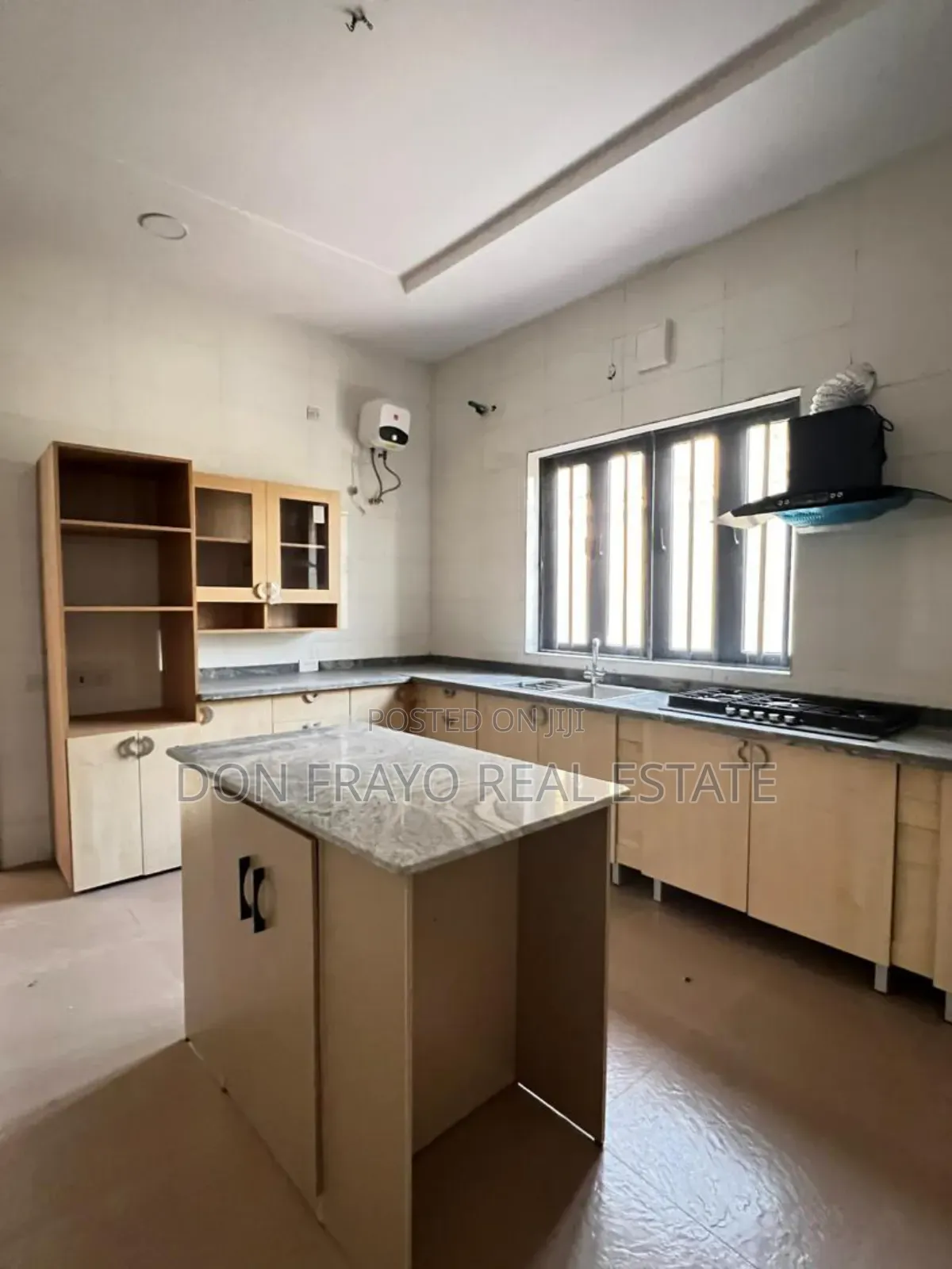 4bdrm Duplex in Plantation Estate, Oluyole for sale in Oluyole