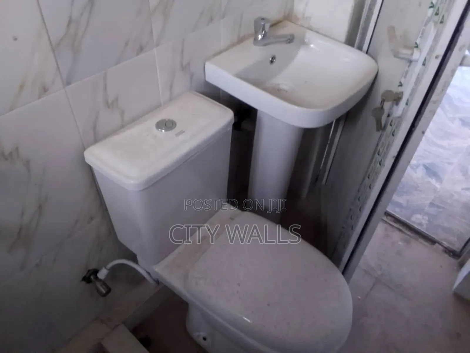 Mini Flat in Ogombo for rent in Ogombo