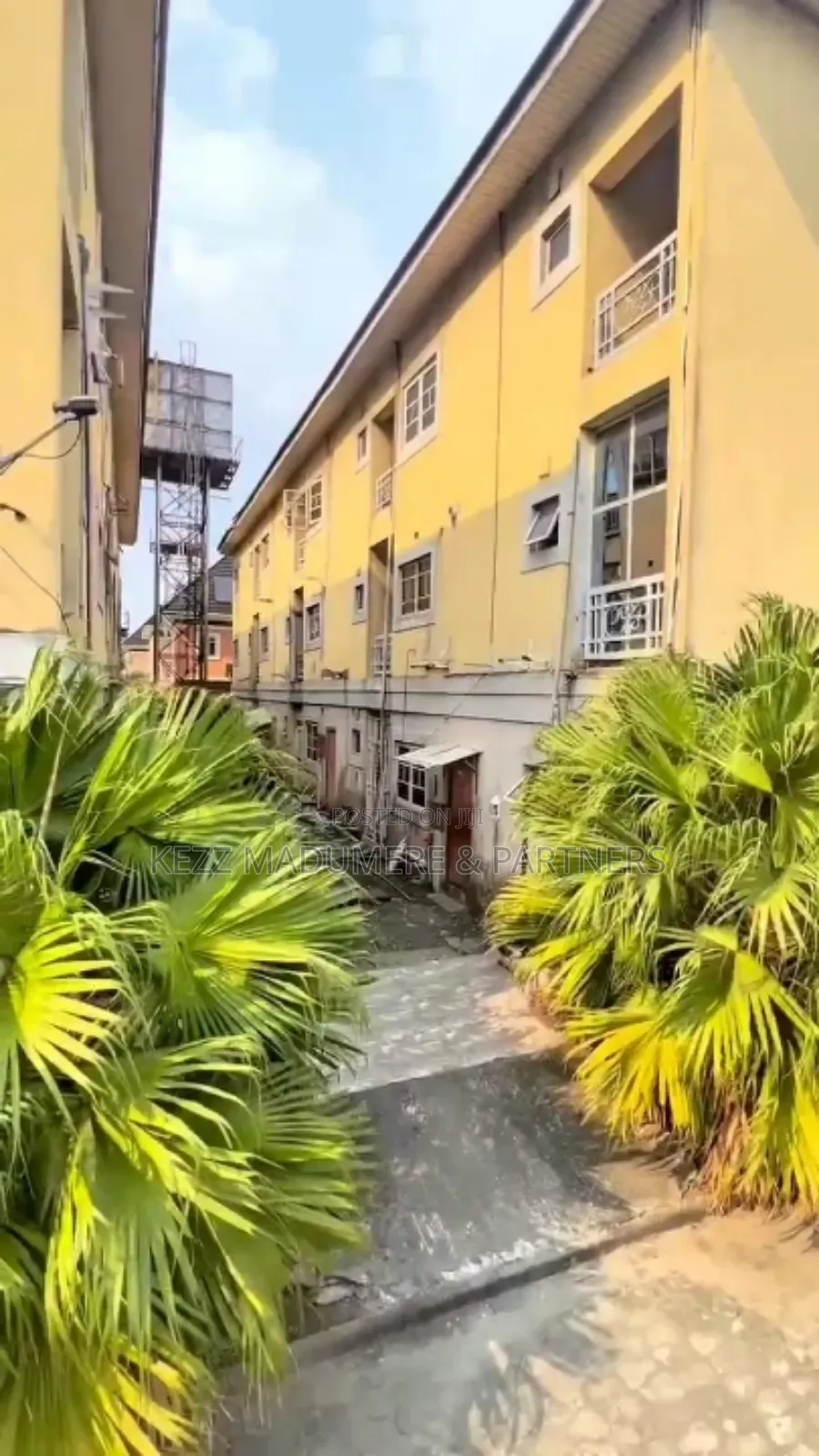 16bdrm Duplex in New Gra , Port for sale in Port-Harcourt