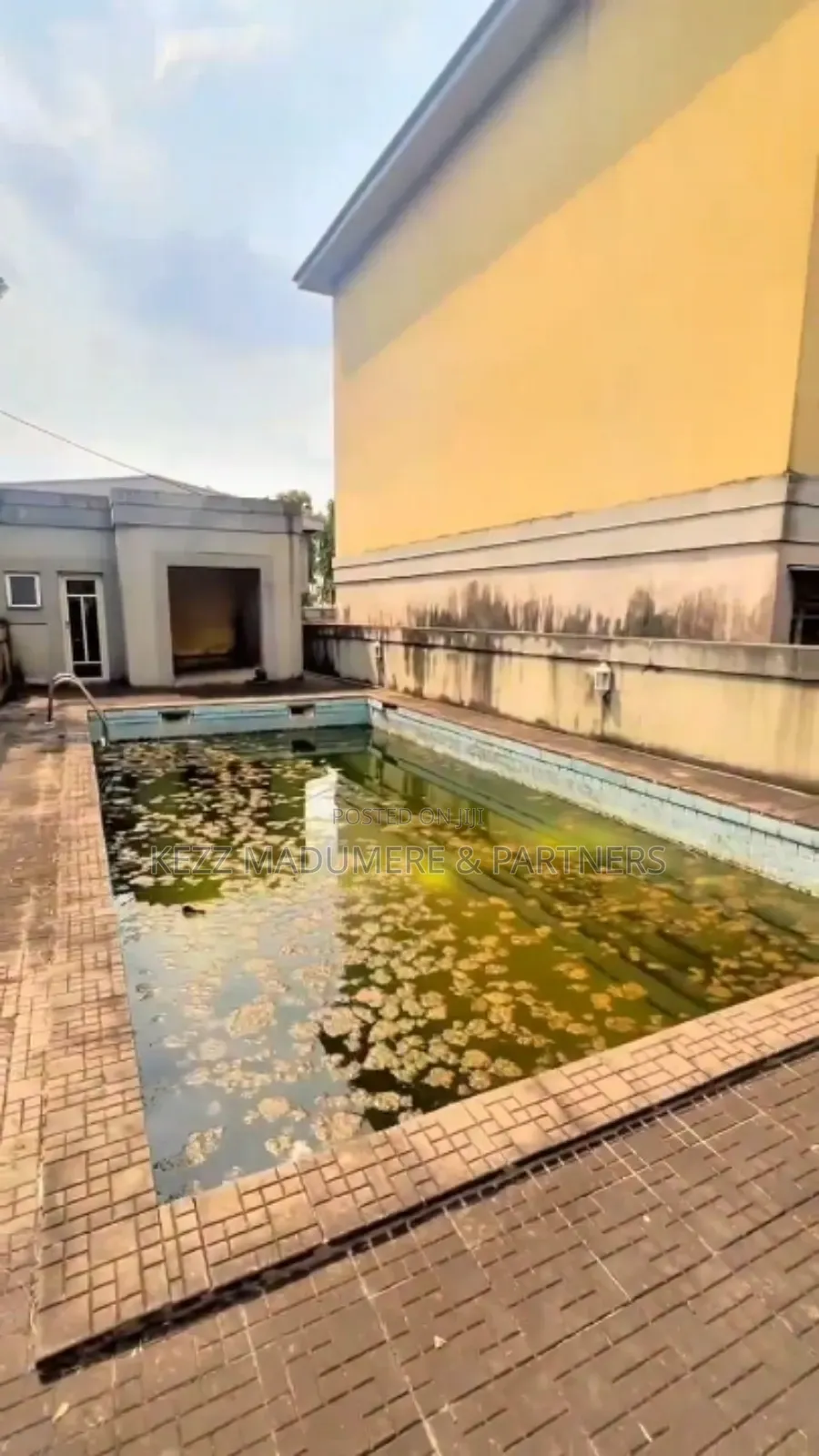 16bdrm Duplex in New Gra , Port for sale in Port-Harcourt