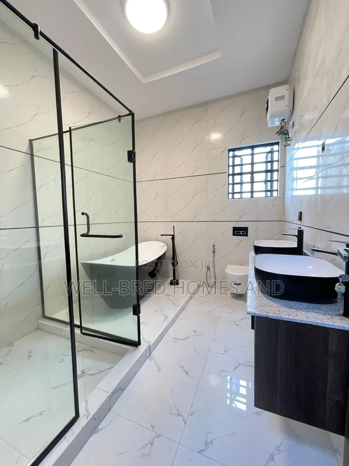 5bdrm Duplex In Ikota Lekki Lagos For Sale in Ikota