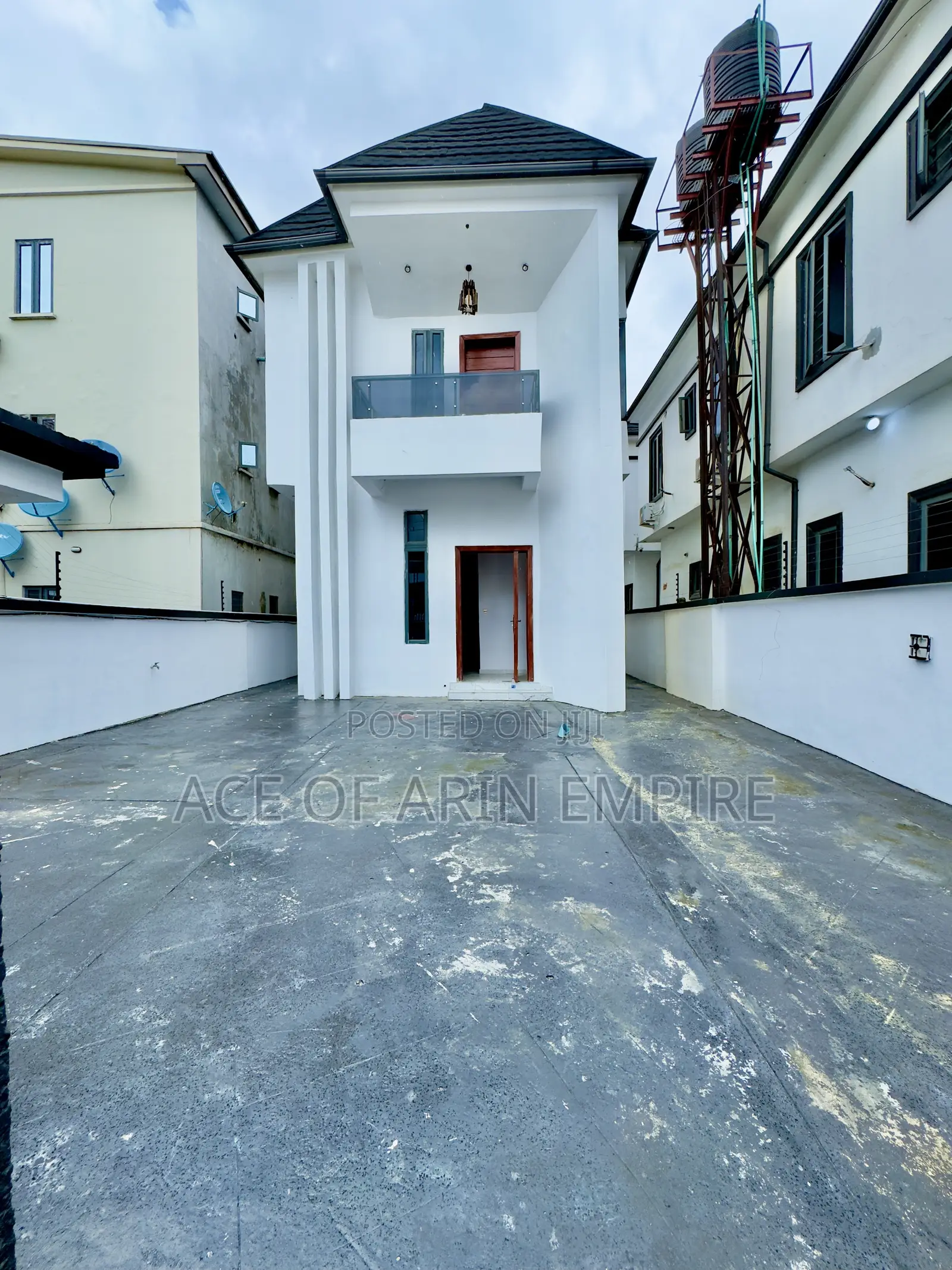 5bdrm Duplex in Ajah Estate for sale in Ajah