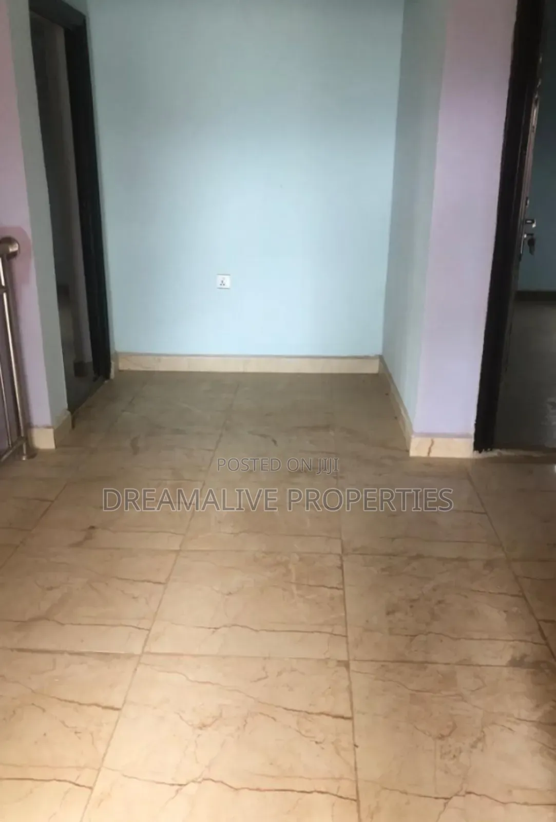 4bdrm Duplex in An Estate, Ushafa for sale in Ushafa