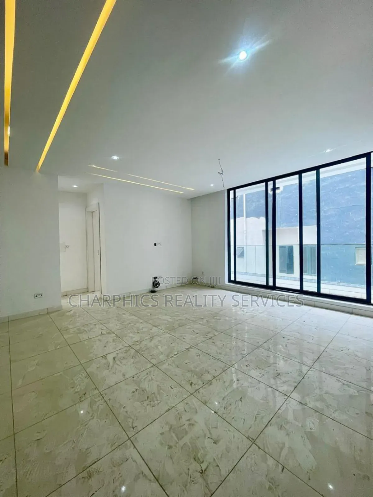 2bdrm Apartment in Ikate for sale in Ikate