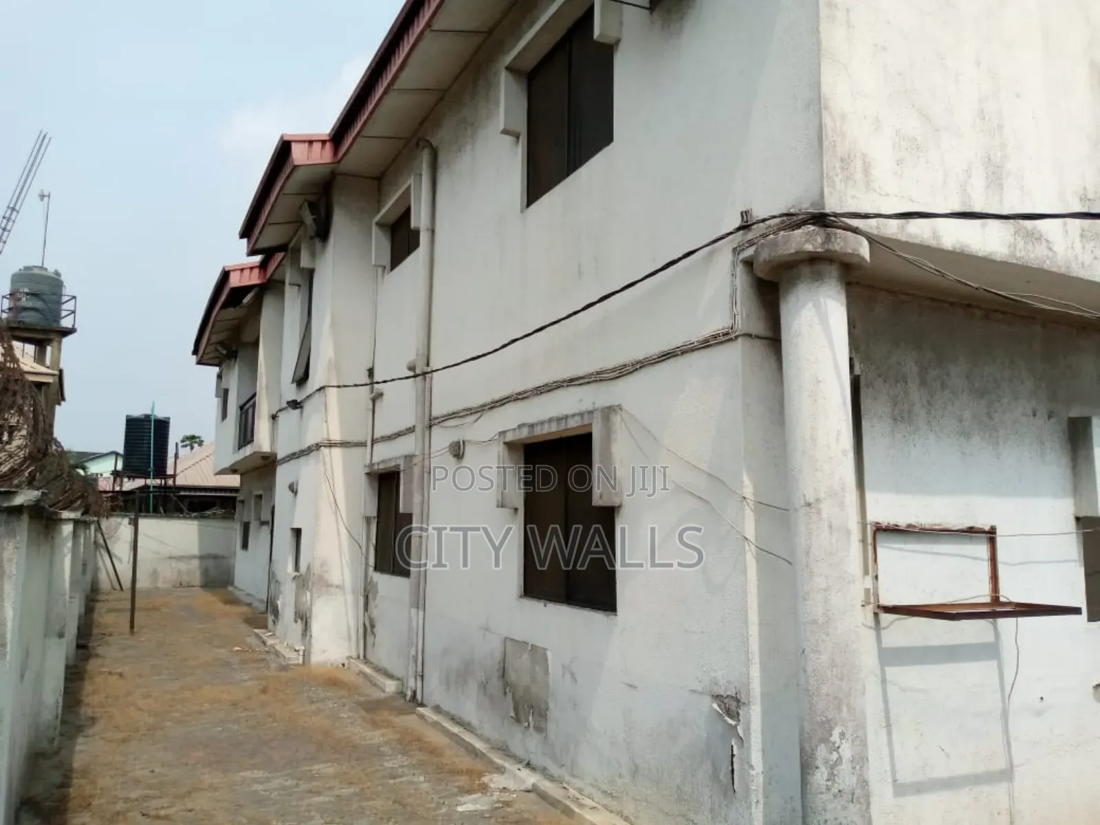 9 Bedroom Fully Detached Duplex in Ajiwe
