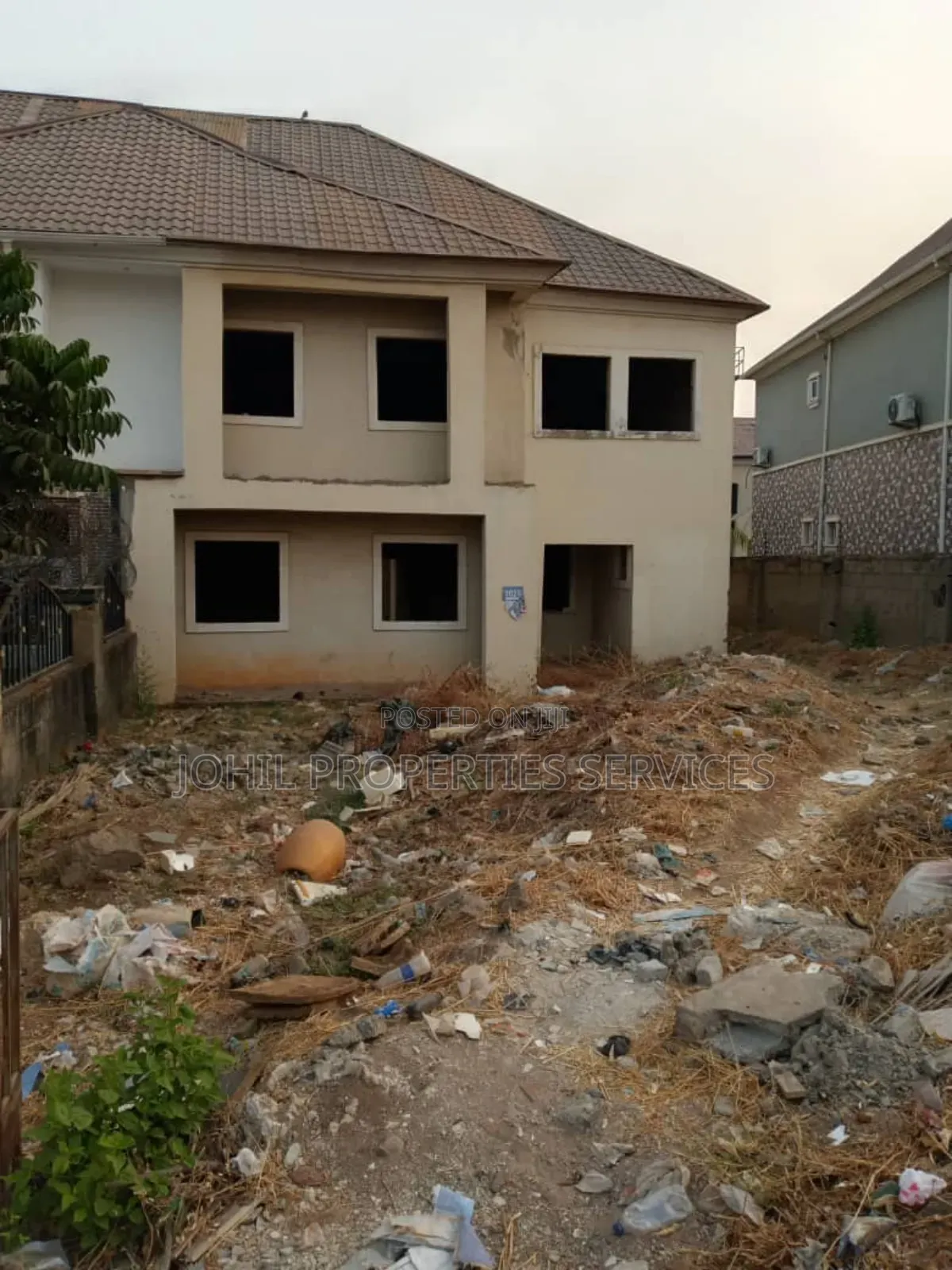 3bdrm Duplex in Naf Valley Estate, Asokoro for sale in Asokoro