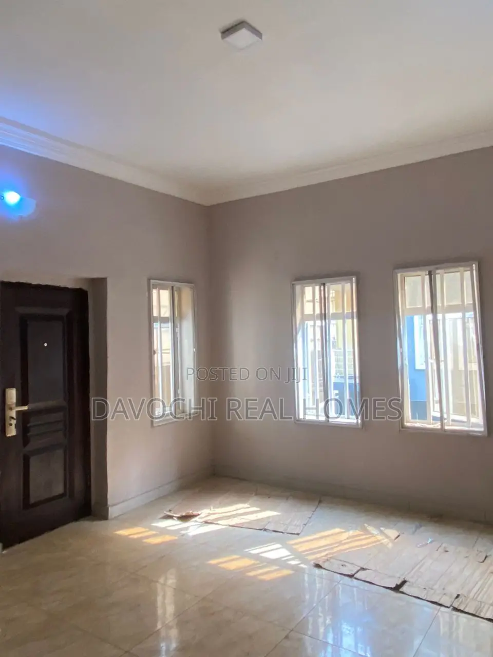 3bdrm Apartment in Orchid Road, Lekki for rent in Lekki Phase 1