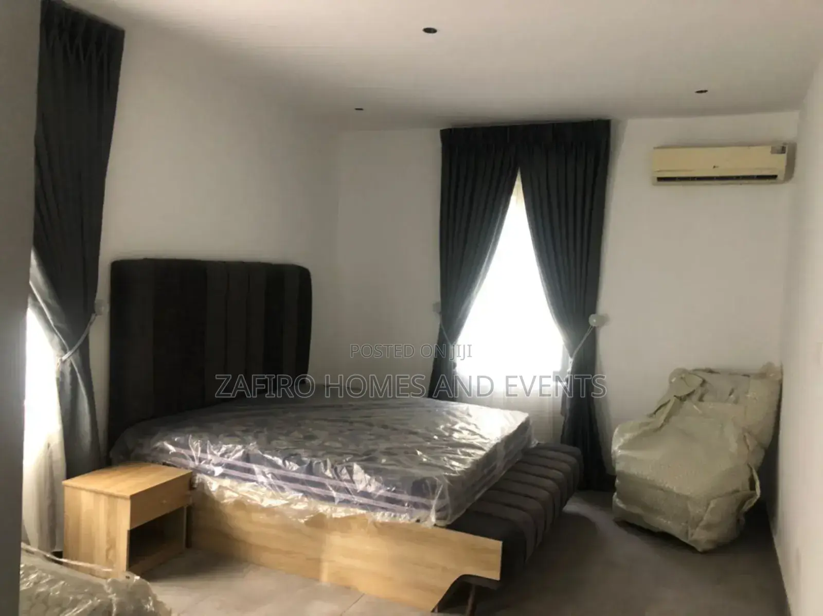 Furnished 4bdrm Duplex in Jericho Gra for sale in Jericho