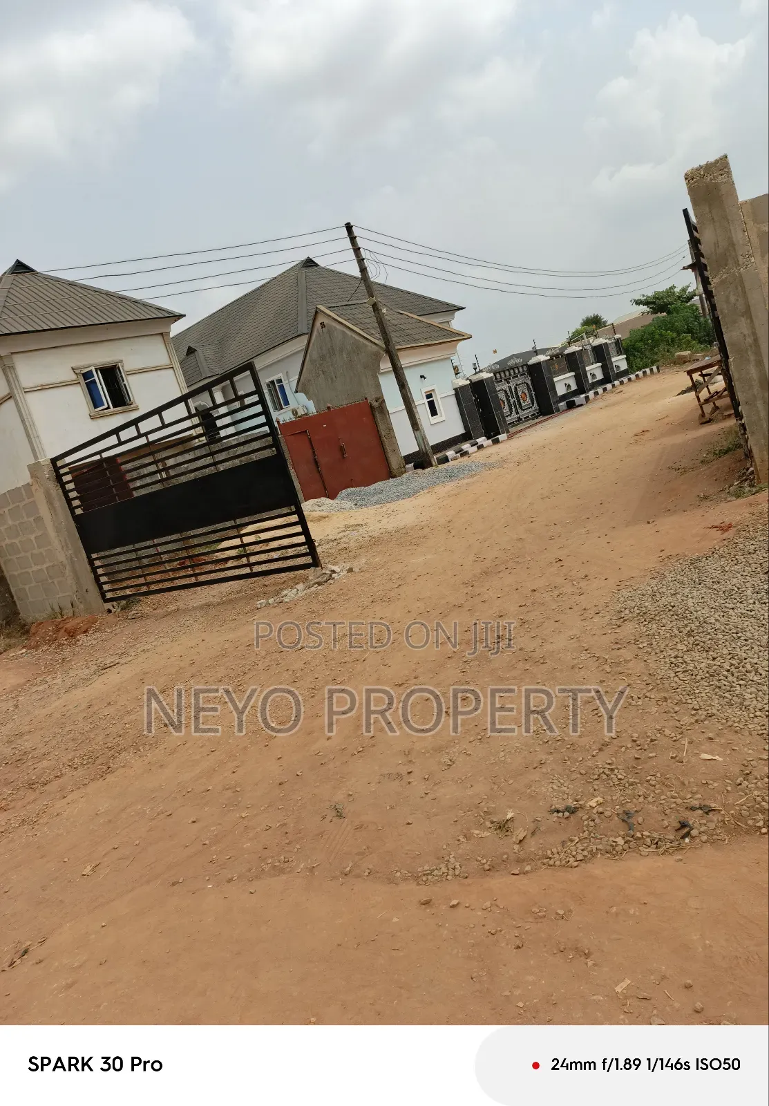 Family Deed Hayi in Igbogbo