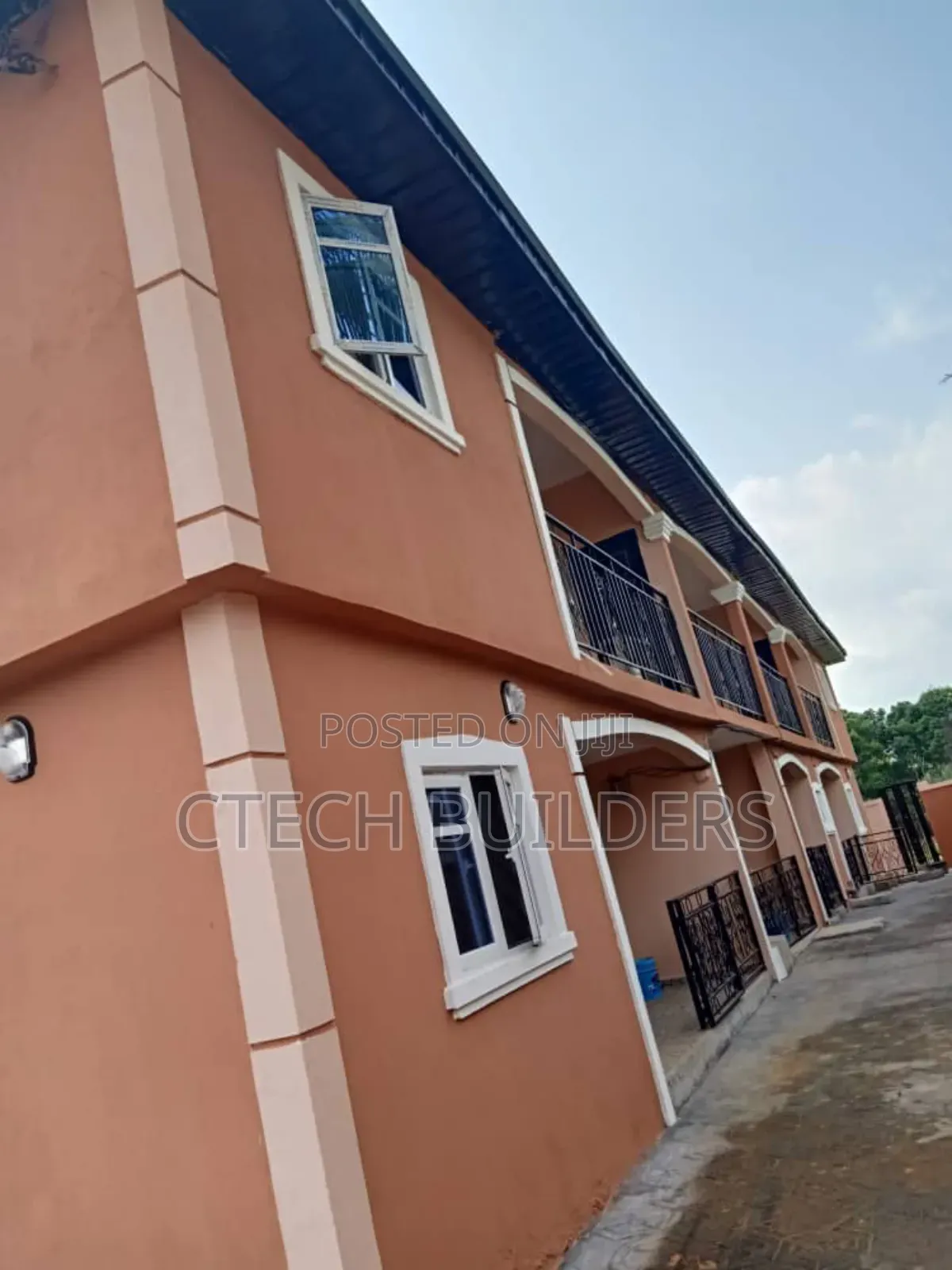 3bdrm Block of Flats in Benin City for sale in Benin City