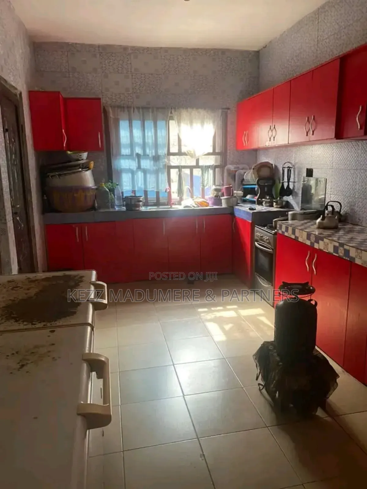 4bdrm Bungalow in Eneka Road , for sale in Port-Harcourt