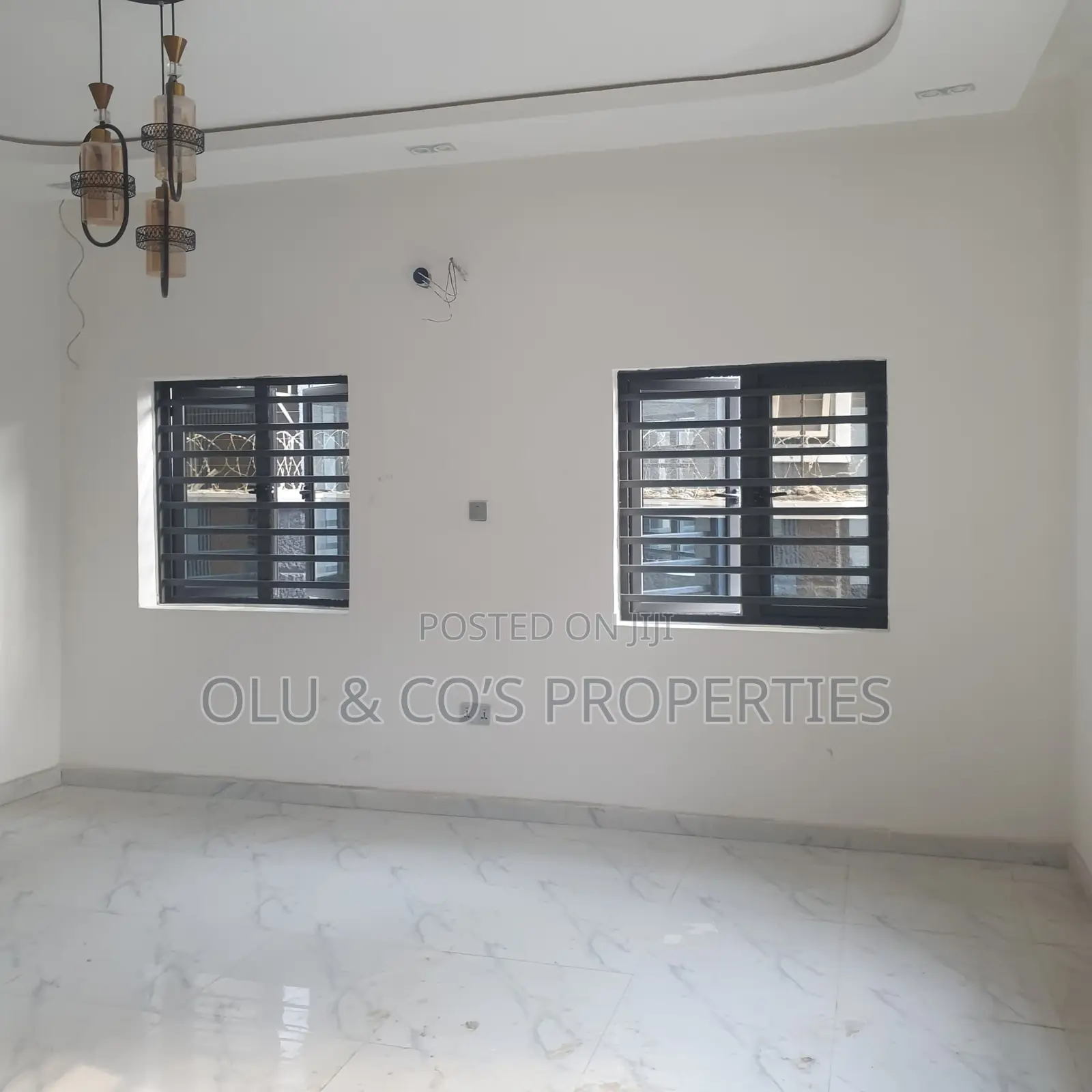 4bdrm Duplex in Behind Glory Dome, Lugbe District for rent in Lugbe District